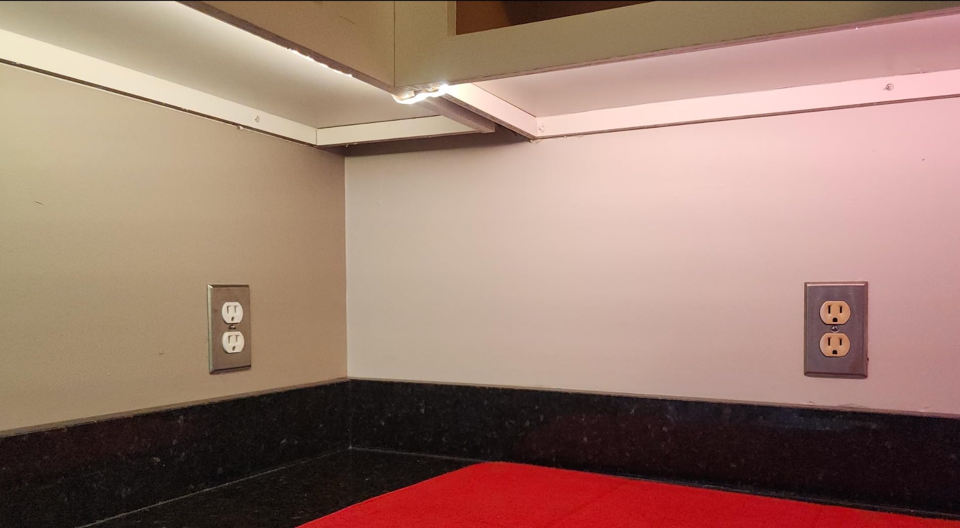 LIFX Lightstrip Color Zones, Wi-Fi Smart LED Light Strip, Full Color with Polychrome Technology, No Bridge Required, Compatible with Alexa, Hey Google, HomeKit and Siri, 120