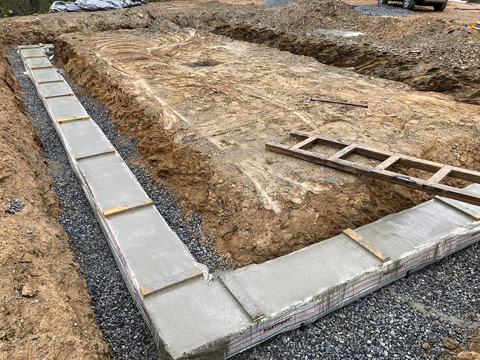 TEMCo Cordless Concrete Vibrating Tool, Drill-powered Concrete Vibrator customer photo 1