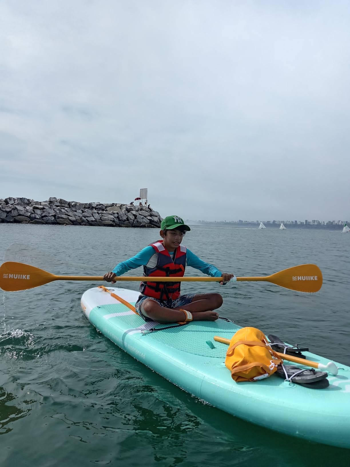 HUIIKE Inflatable Paddle Board for Adults with Accessories Included, Oar, Fins, Pump. Stand Up Paddleboard Great Stability and Resistance. 10' x 33