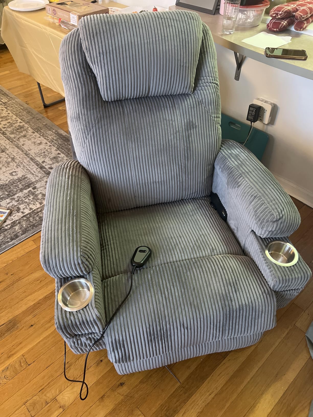 Flamemaker Power Lift Recliner Chair Electric Lift Recliner for Elderly Power Lift Recliner Chair with Cup Holders Side Pockets for Living Room (Leathaire, Light Black) customer photo 1