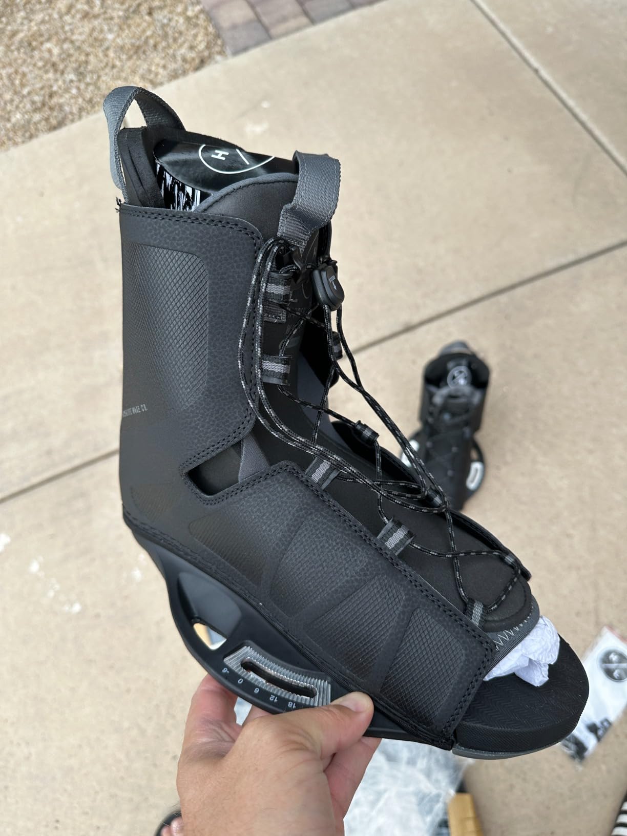 Hyperlite Motive Wakeboard + Frequency Bindings Wakeboard Package - Perfect for Beginner to Intermediate Riders customer photo 2