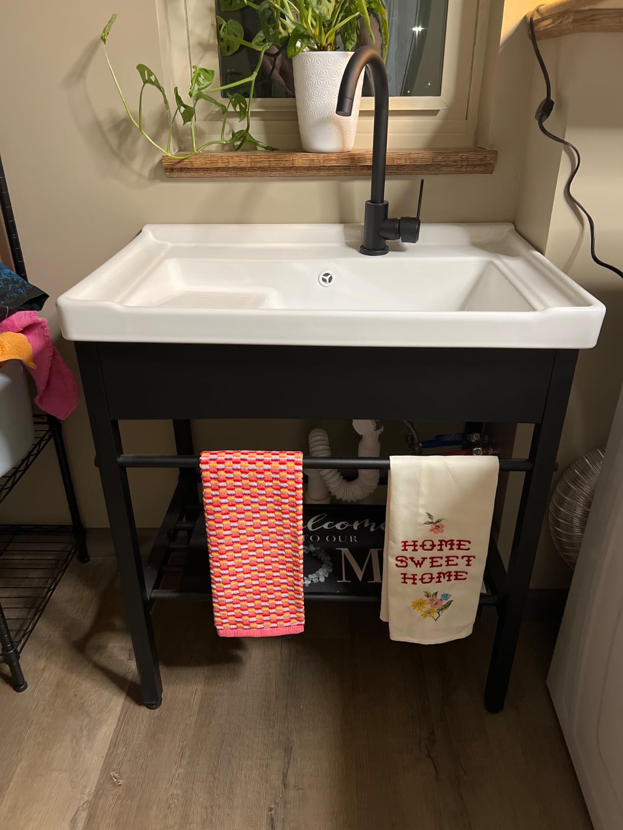 Freestanding Laundry Utility Sink, 28.3