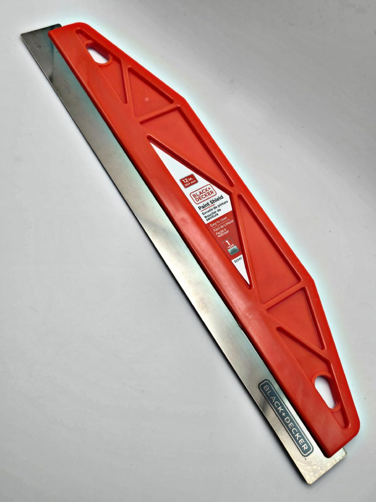 Black+Decker 12-Inch Paint Shield, Trim Guide for Painting Straight Lines customer photo 1