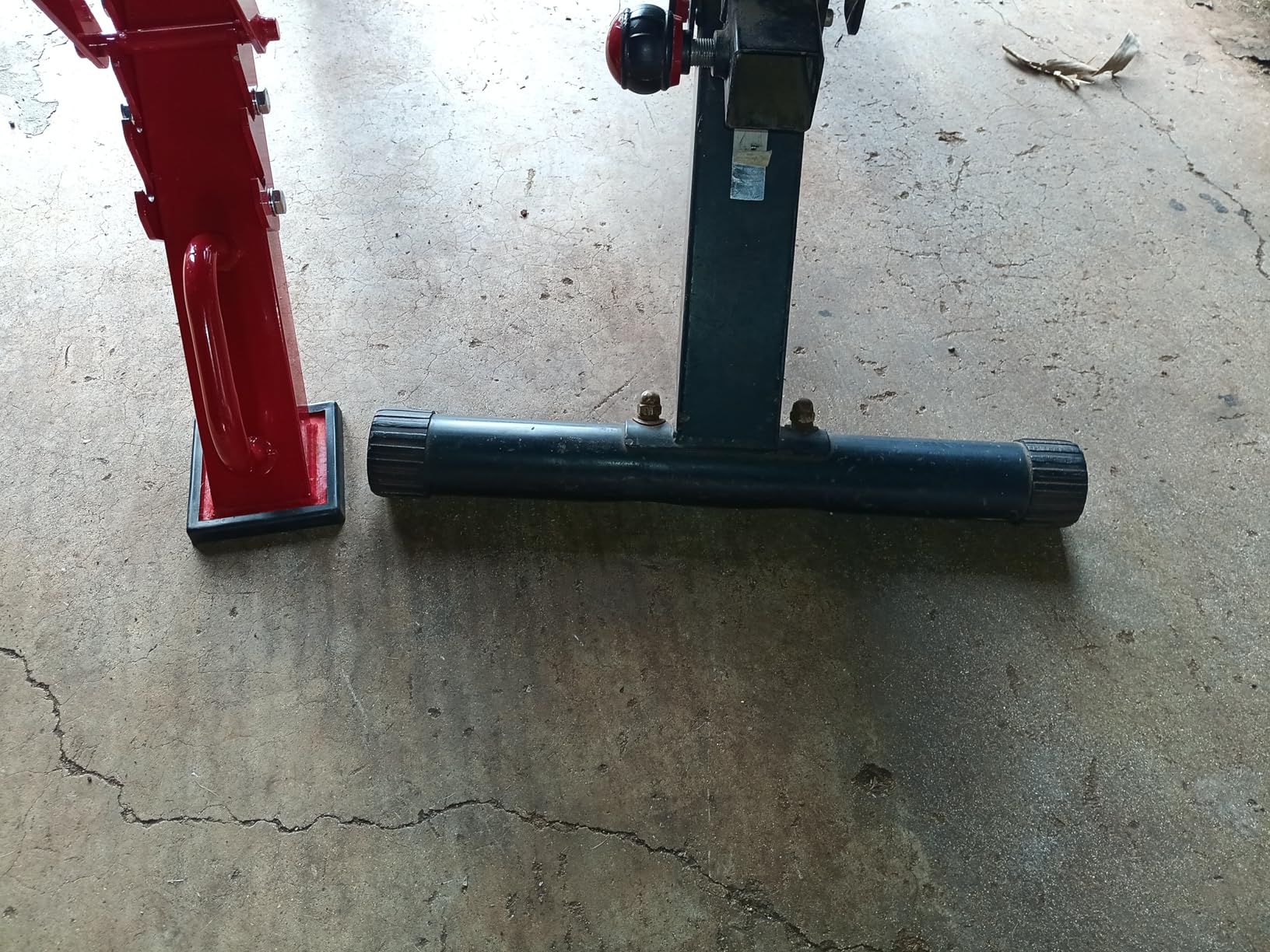 MAJOR FITNESS Weight Bench - 1300LBS Weight Capacity and 36 Adjustable Positions Strength Training Bench for Garage and Home Gym Workouts customer photo 1