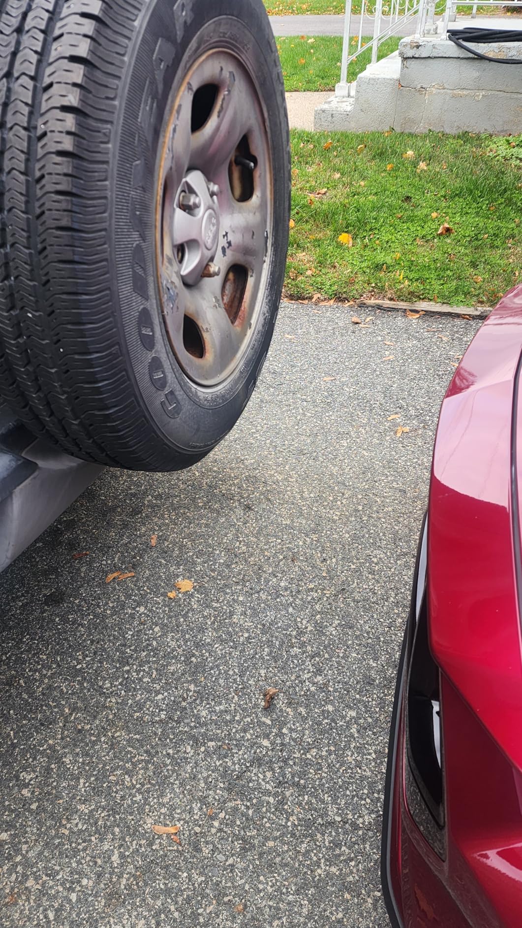 eRapta Backup Camera for Truck 7''HD 2K Front/Rear View Monitor kit IP69 Waterproof Night Vision DIY Grid Lines for Car RVs Trucks Tractors Bus Semi-Trailers Pickup AY7 customer photo 2