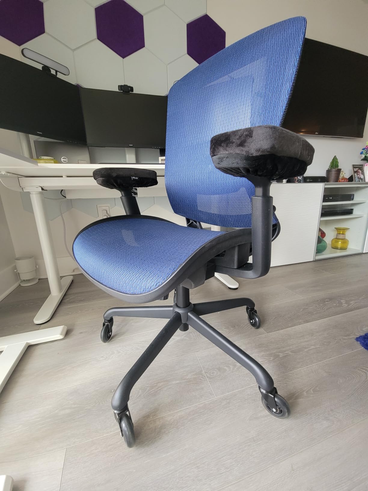 ELABEST T96 Mesh Office Chair,Ergonomic Computer Desk Chair,Sturdy Task Chair- Adjustable Lumbar Support & Armrests,Tilt Function,Comfort Wide Seat,Swivel Home Office Chair customer photo 2