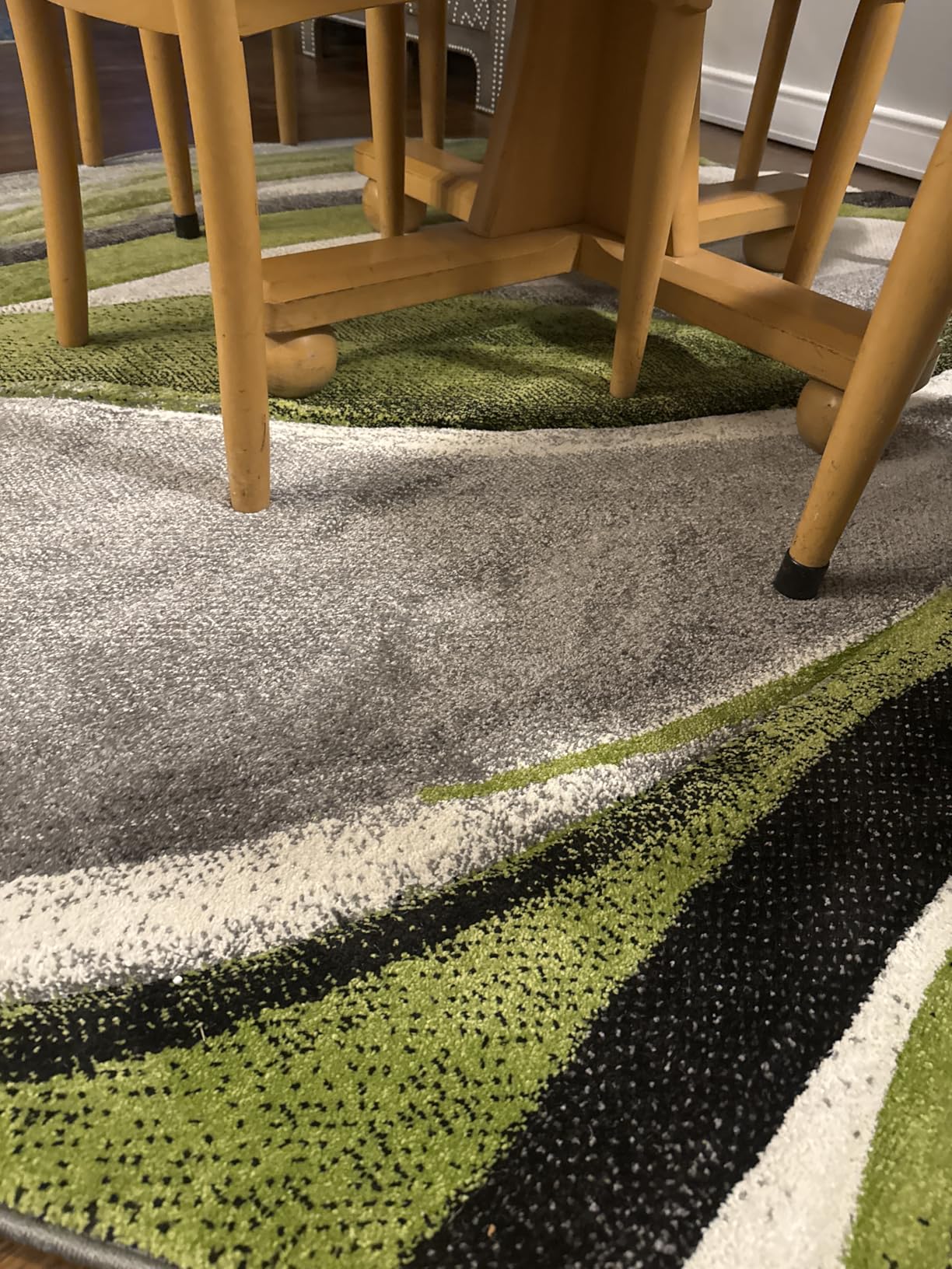 SAFAVIEH Area Rug 8x10 - Hollywood Collection - Large - Grey & Red, Mid-Century Modern Design, Non-Shedding & Easy Cleaning, Ideal for Living Room, Bedroom, Office, Dining Space (HLW766Q) customer photo 1