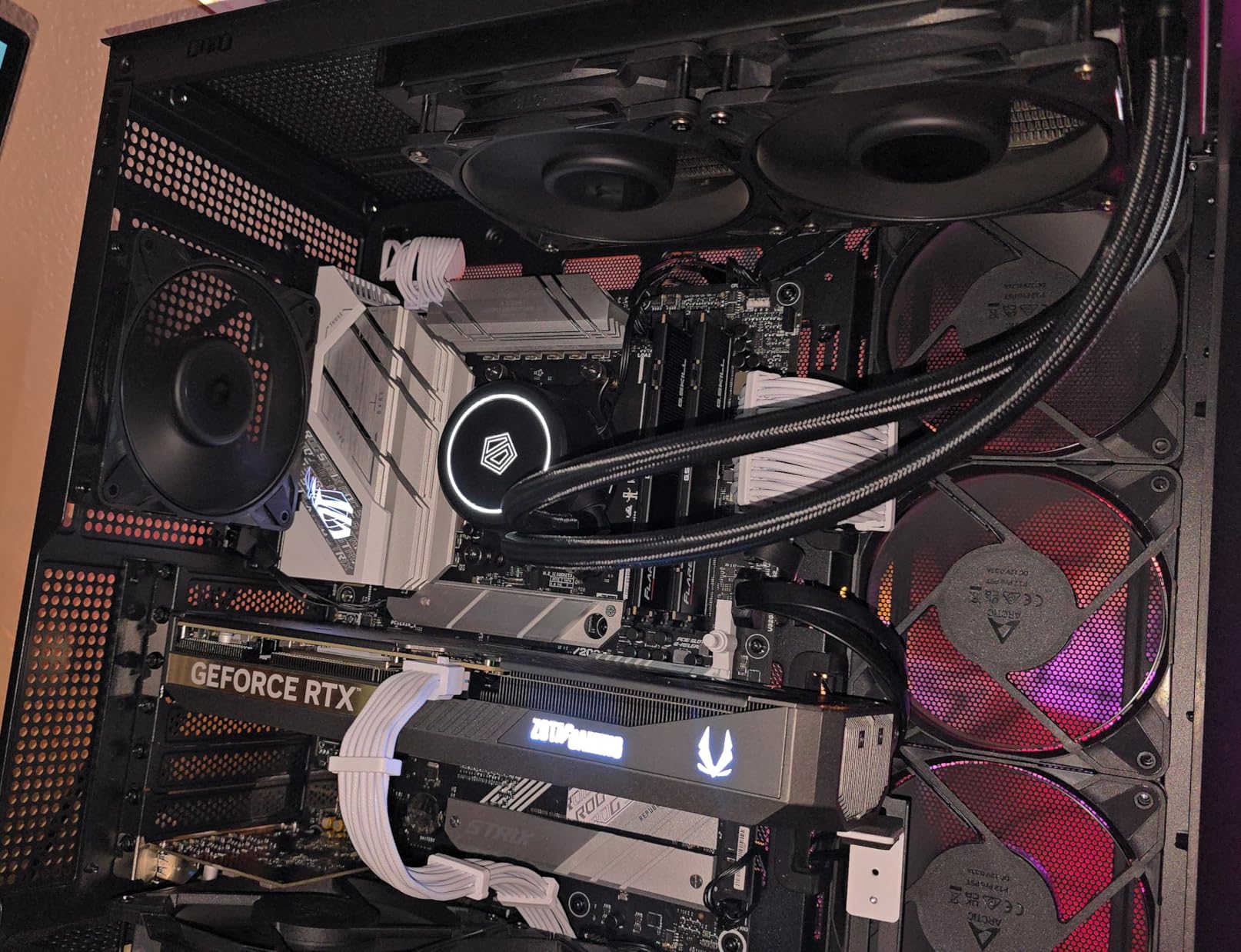 ID-COOLING FROSTFLOW X 240 CPU Water Cooler AIO Cooler 240mm CPU Liquid Cooler White LED 2x120mm PWM Fans, Intel 1700/1200/115X, AMD AM5/AM4 customer photo 1