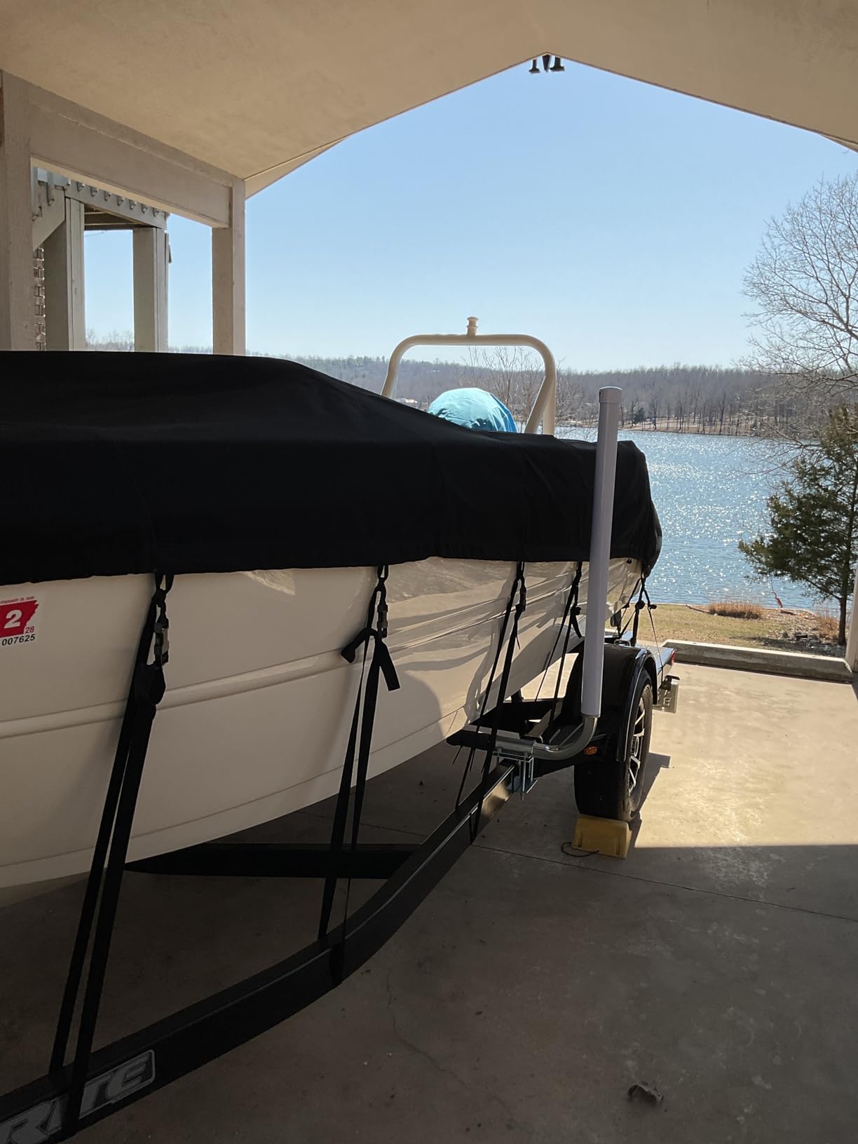 Extreme Max 3005.5542 Post Trailer Guide-On - 45