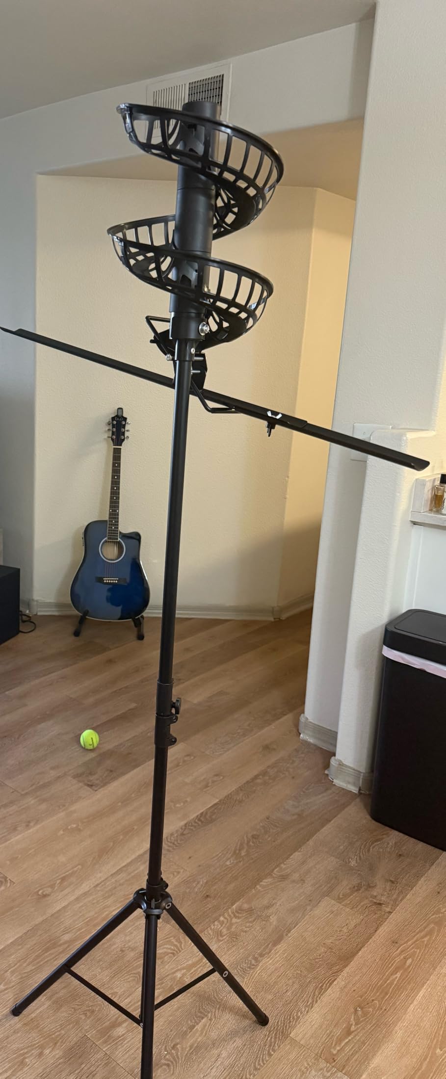 Tennis Ball Dropping Machine Tennis Ball Feeder Tennis Machine Lightweight Tennis Serving Machine 33 Balls customer photo 1