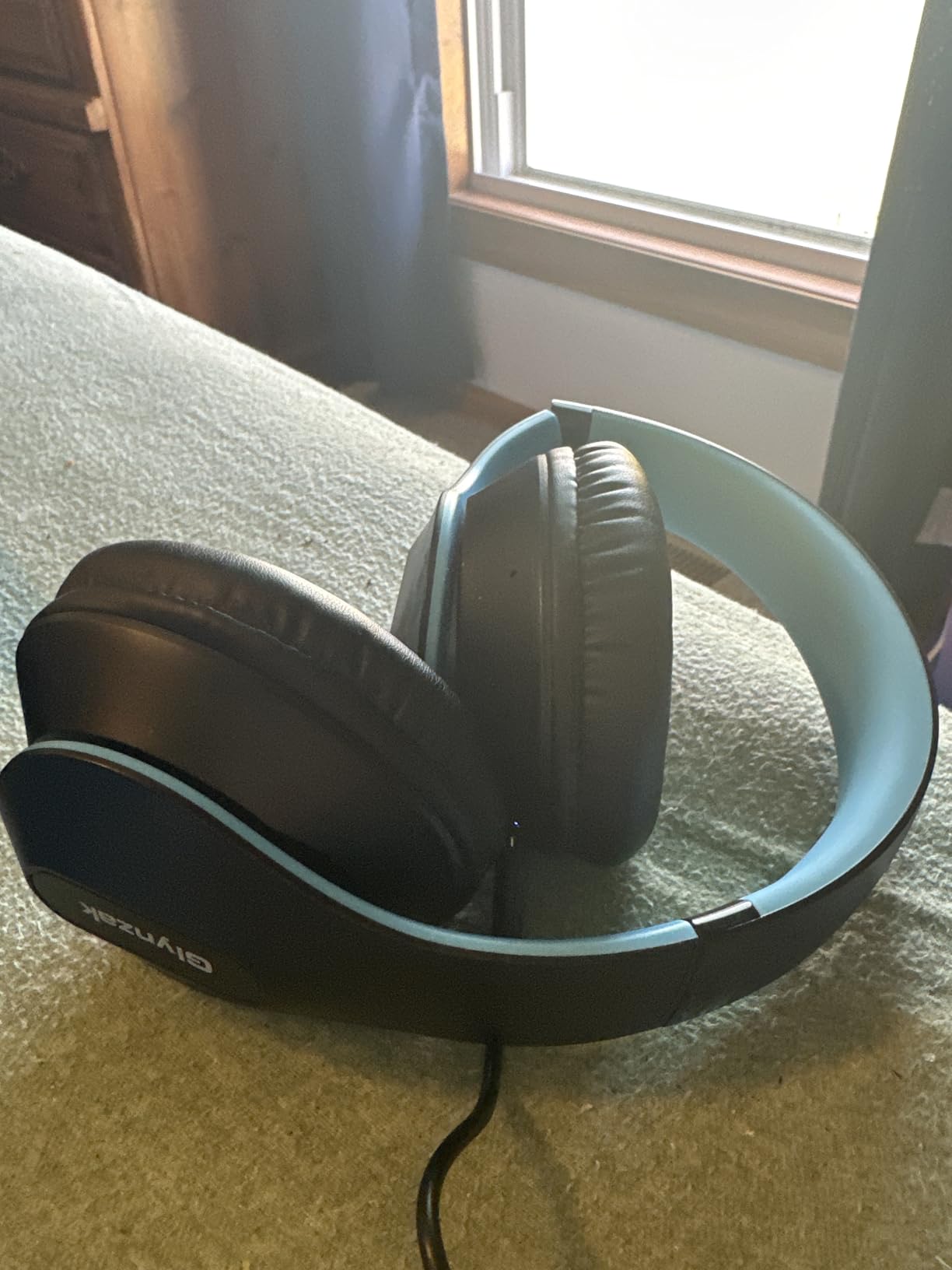 Wireless Bluetooth Headphones Over Ear 65H Playtime HiFi Stereo Headset with Microphone and 6EQ Modes Foldable Bluetooth V5.3 Headphones for Travel Smartphone Computer Laptop Rose Gold customer photo 1