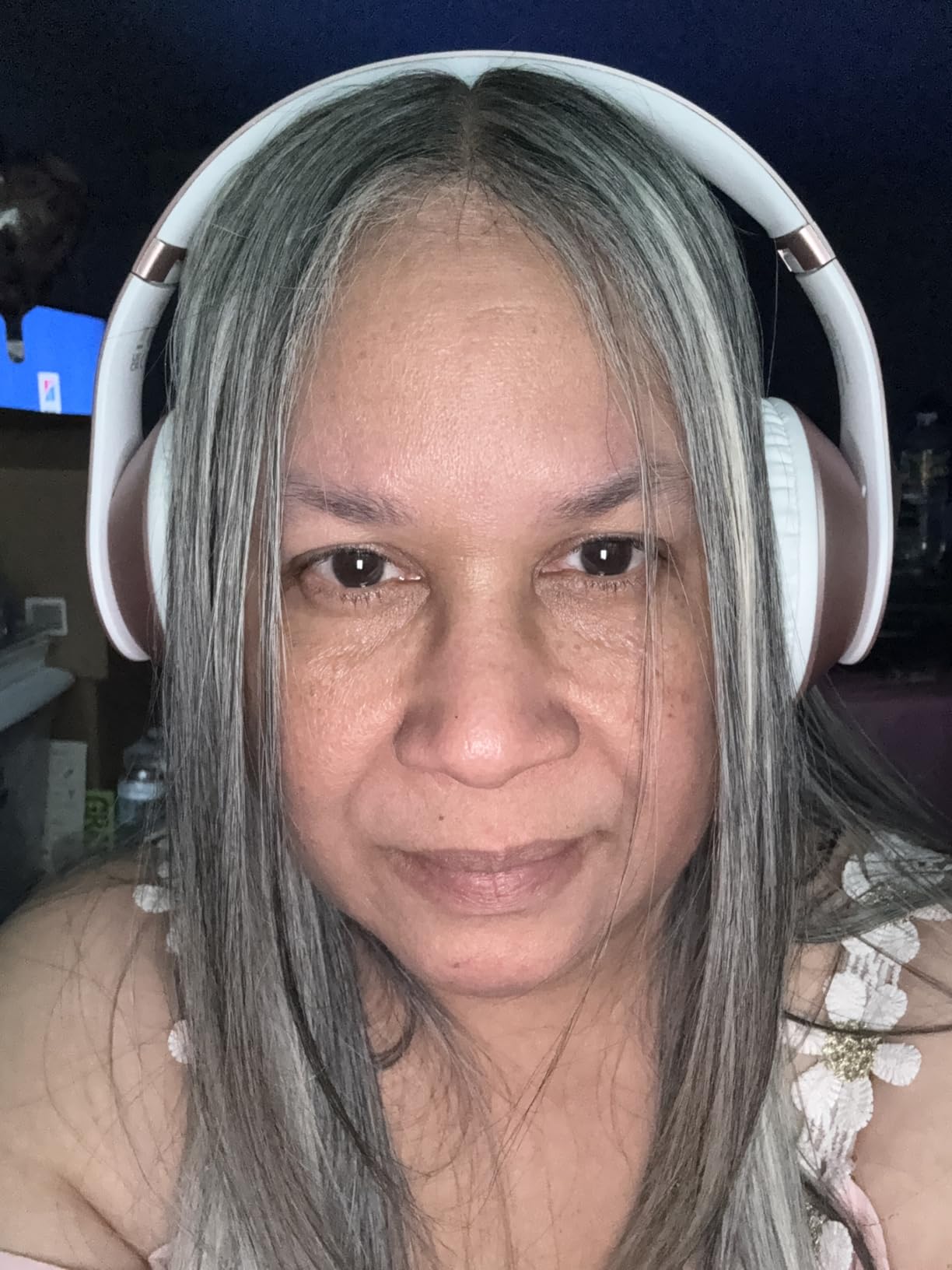 Wireless Bluetooth Headphones Over Ear 65H Playtime HiFi Stereo Headset with Microphone and 6EQ Modes Foldable Bluetooth V5.3 Headphones for Travel Smartphone Computer Laptop Rose Gold customer photo 2