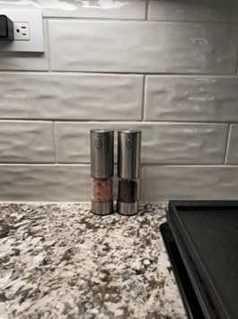 TOMEEM Upgraded Larger Capacity Electric Salt and Pepper Grinder Set Rechargeable with LED Lights, Stainless Steel Automatic Pepper and Salt Grinder Refillable with 5 Adjustable Coarseness customer photo 2