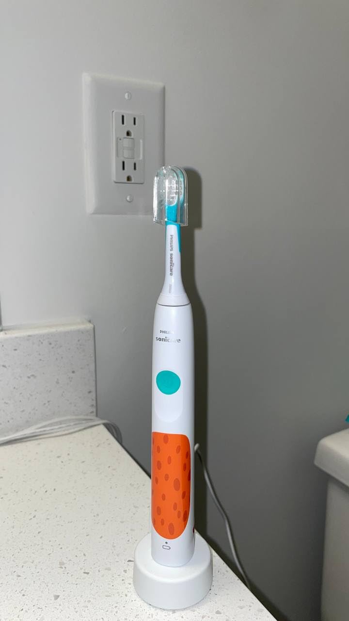 Philips Sonicare for Kids Design a Pet Edition, Corded Electric, HX3601 customer photo 2