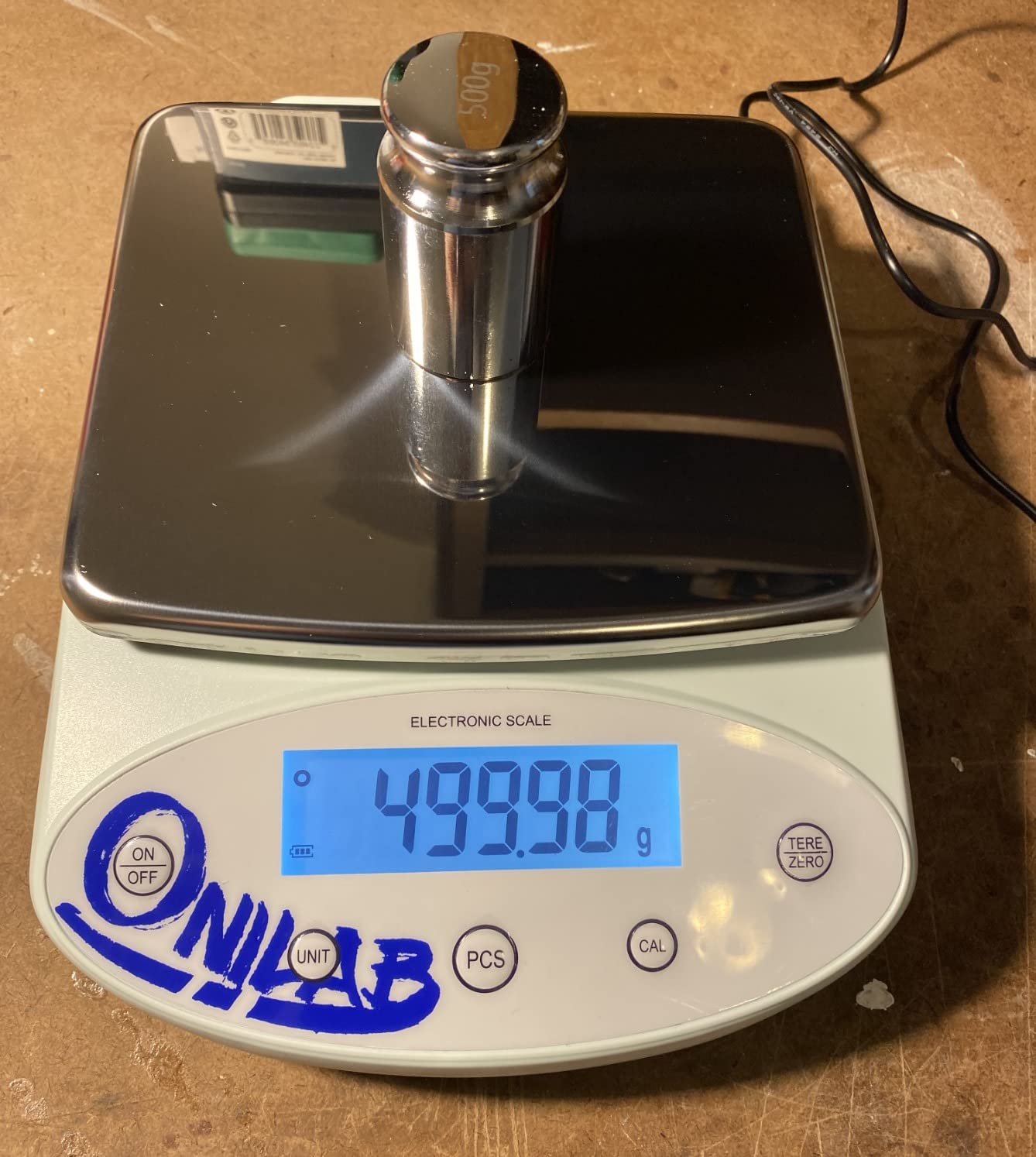 ONiLAB Lab Analytical Balance 2000 x 0.01g(4.4x0.00002 lb) 0.01g High Precision Electronic Scale LCD Display Scientific Scale with Calibration&Piece Count, Unit Convert,Labs,Kitchen,Jewelry customer photo 1