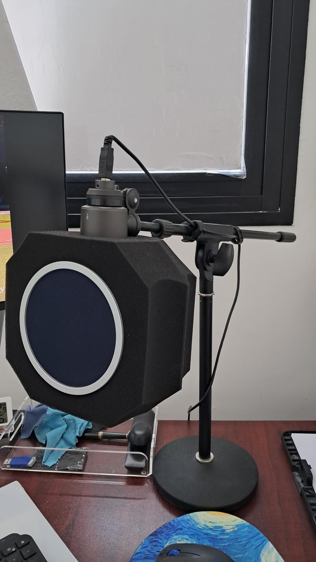 Professional Microphone Isolation Shield with Pop Filter,Reflection Filter for Recording Studios, Sound-absorbing Foam for Noise and Reflection Reduction for Recording,Singing,Podcasts,live stream customer photo 2