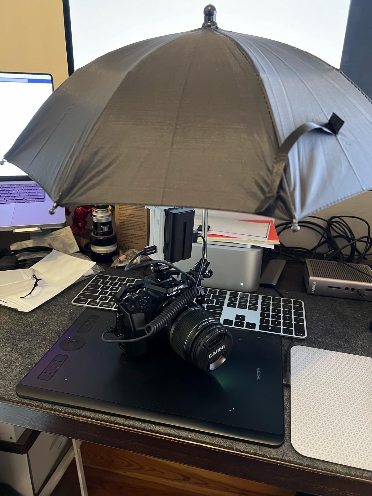 DSLR Mirrorless Camera Hot Shoe Umbrella Rain Cover Protector Sunshade for Canon EOS R100 R50 R8 R7 R10 R3 R6 Mark II R5 C Rp R Rebel T8i T7 90D A7RV A7 IV A7S III II Z8 Z9 Z30 Z5 Z6 Z7II customer photo 2