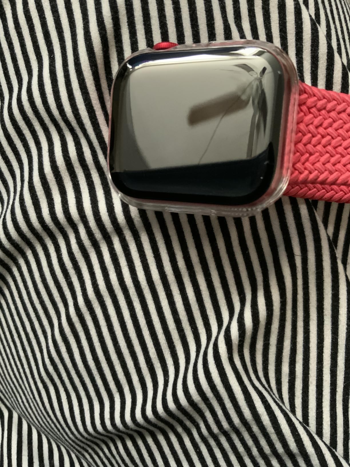 Belkin ScreenForce Apple Watch Case - Tempered Glass Screen Protector & Bumper for 44/45mm Apple Watch (Series 8/7/6/5/4 & SE) customer photo 2