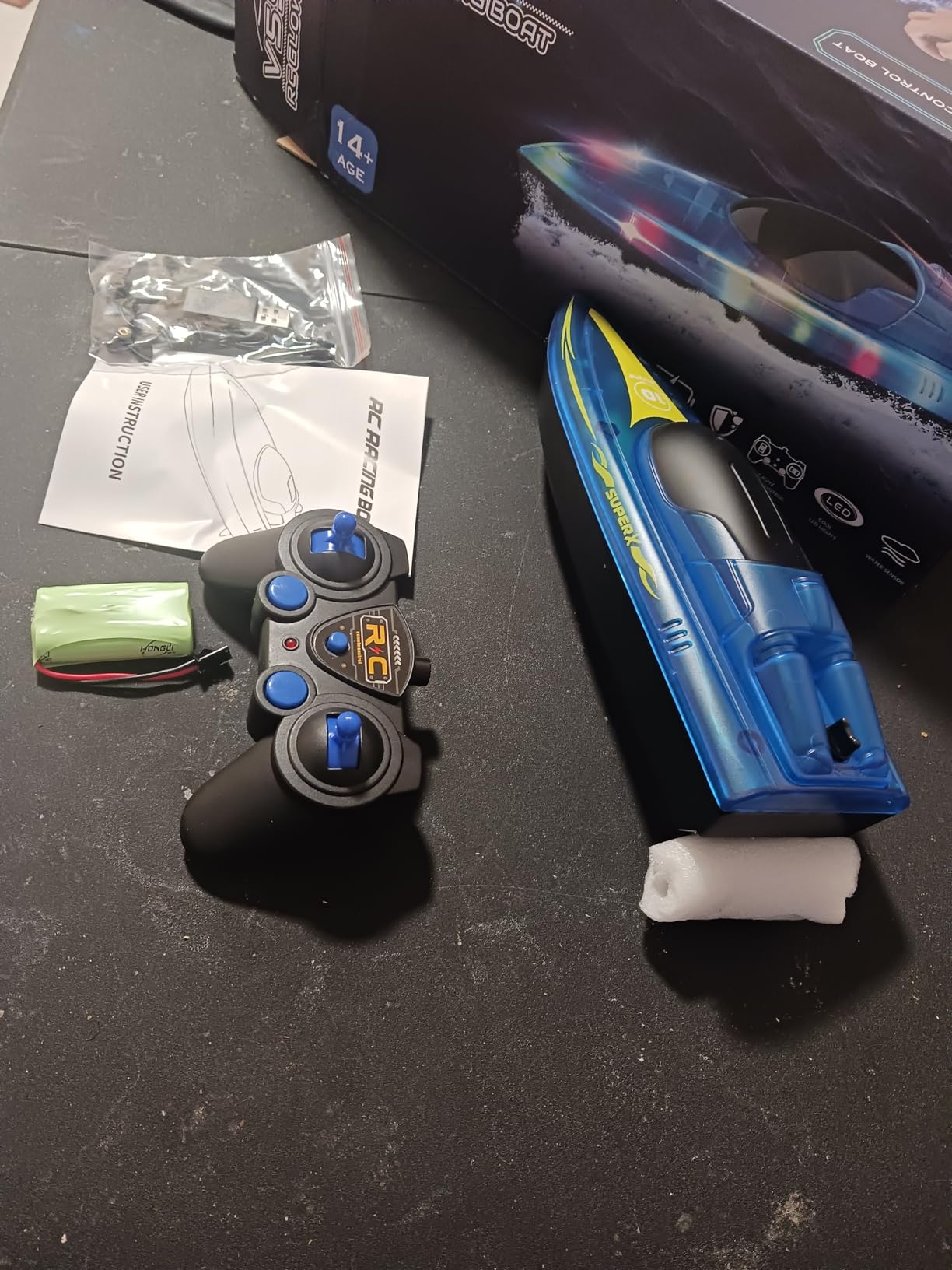 RC Boat with LED - Remote Control Boat for Pools and Lakes 2.4 GHZ RC Boats with 2 Rechargeable Battery Whole Body Waterproof, Low Battery Alarm, Water Play Toy Gift for Boys&Girls customer photo 2