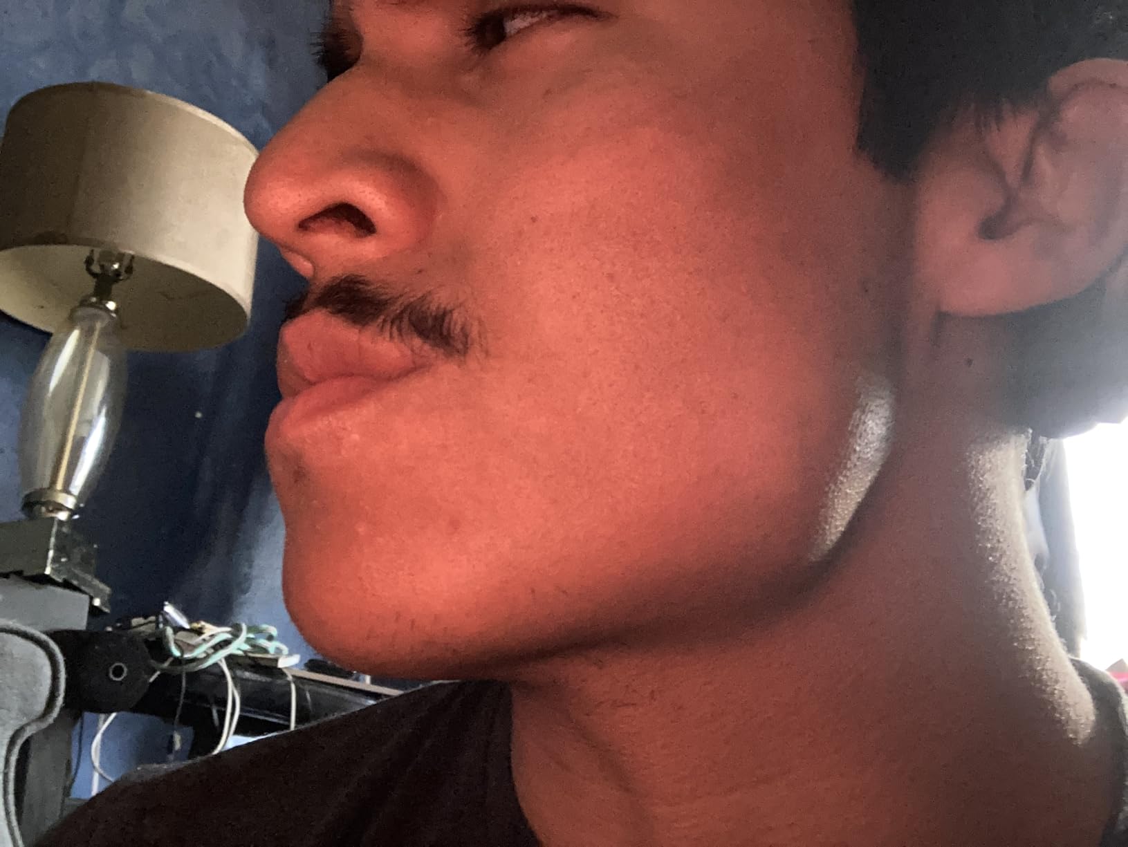 Mayena Jaw Exerciser Classic | Silicone Jawline Exerciser Set, 4 Resistance Levels (8 pcs) | Powerful Jaw Trainer & Jawline Shaper | Strengthens Facial Muscles & Defines Jawline customer photo 1