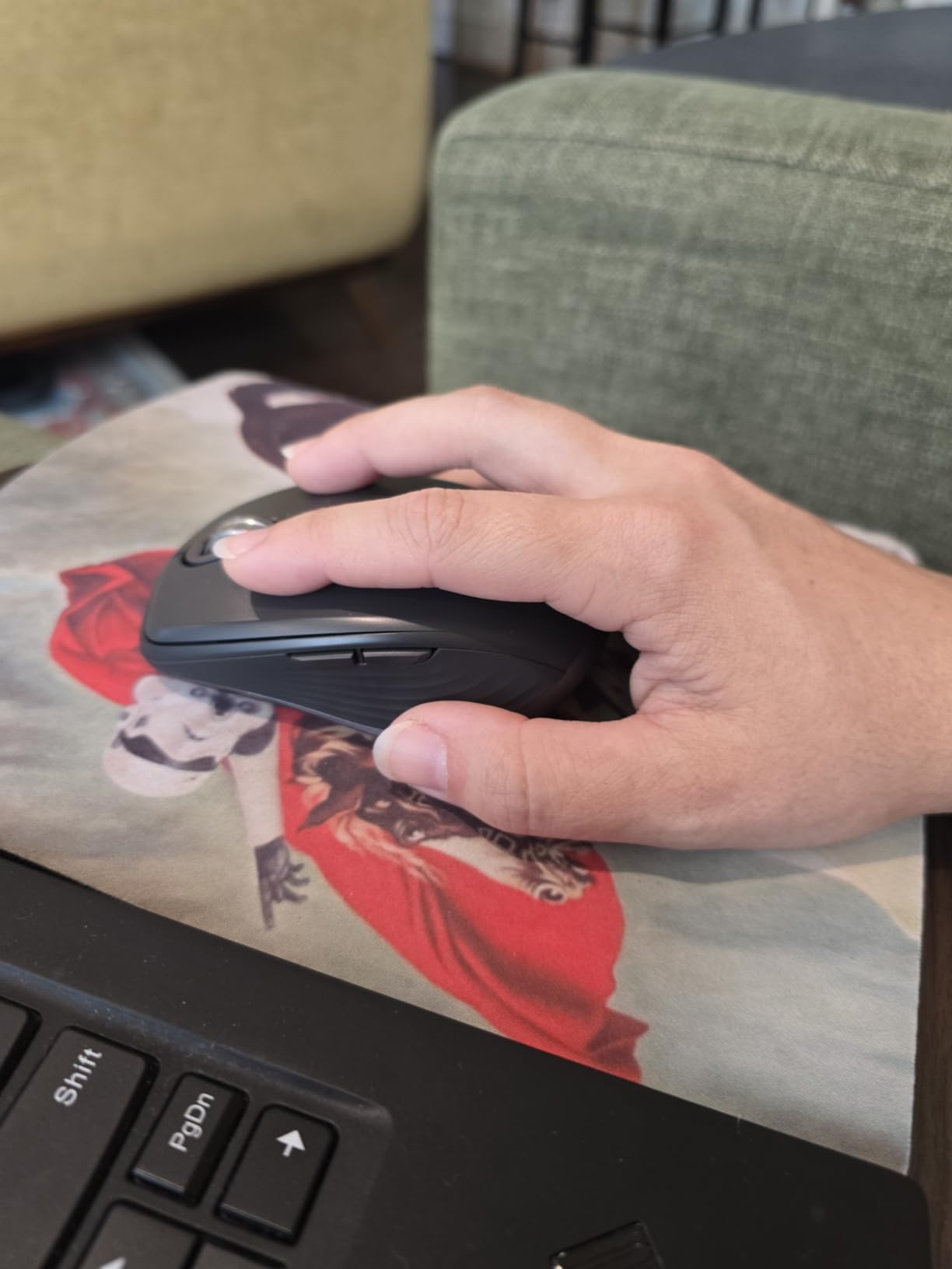 Logitech MX Anywhere 3S Compact Wireless Mouse, Fast Scrolling, 8K DPI Any-Surface Tracking, Quiet Clicks, Programmable Buttons, USB C, Bluetooth, Windows PC, Linux, Chrome, Mac - Graphite customer photo 1