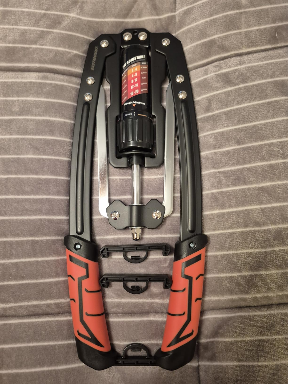 EAST MOUNT Twister Arm Exerciser - Adjustable 22-440lbs Hydraulic Power, Home Chest Expander, Shoulder Muscle Training Fitness Equipment customer photo 1