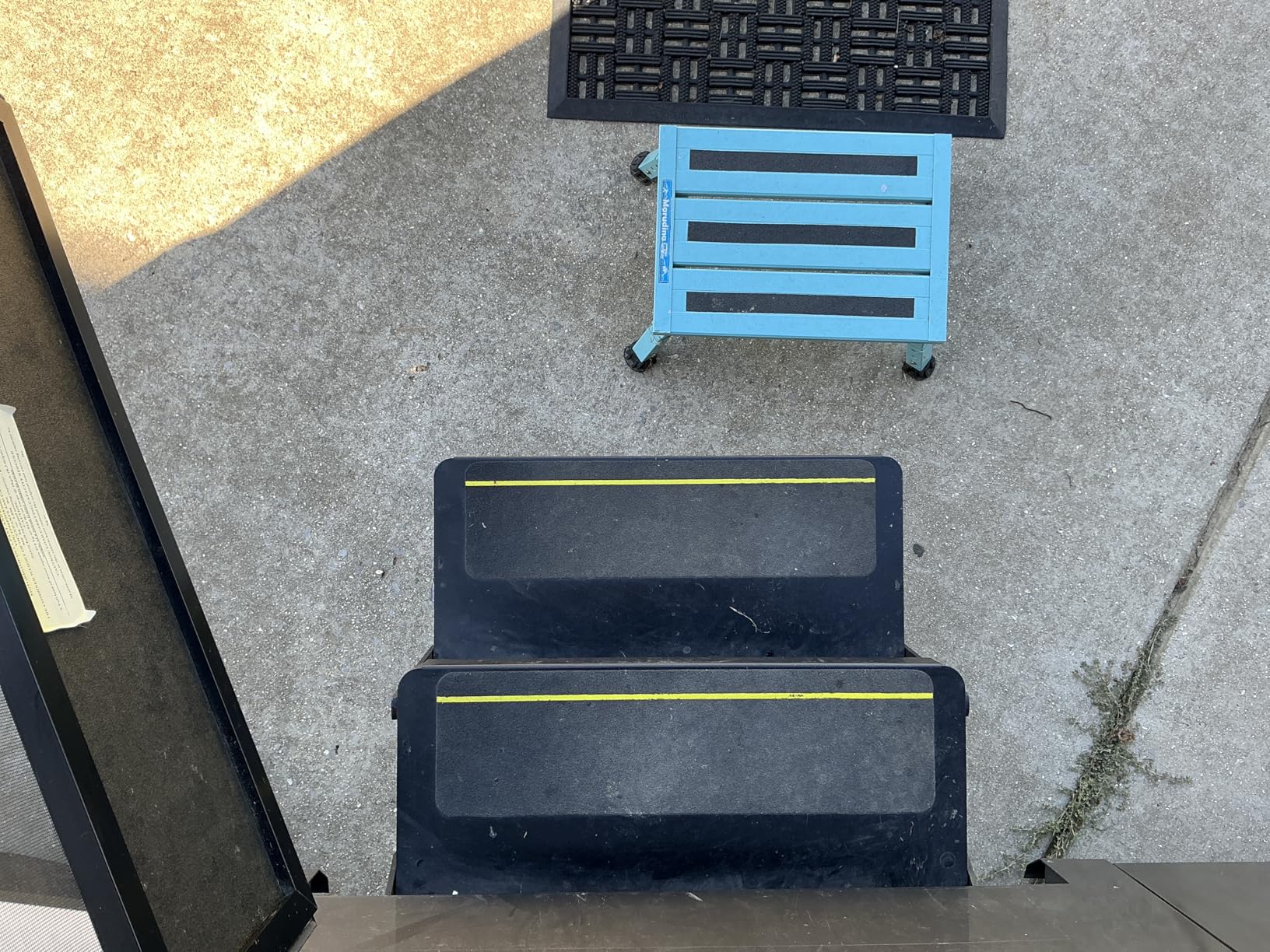 Large Platform RV Steps, 3-Level Adjustable Height Aluminum Folding Step Stool, Light Folding Anti-skidding RV Step, Supports Up to 1,000 lb (17.5