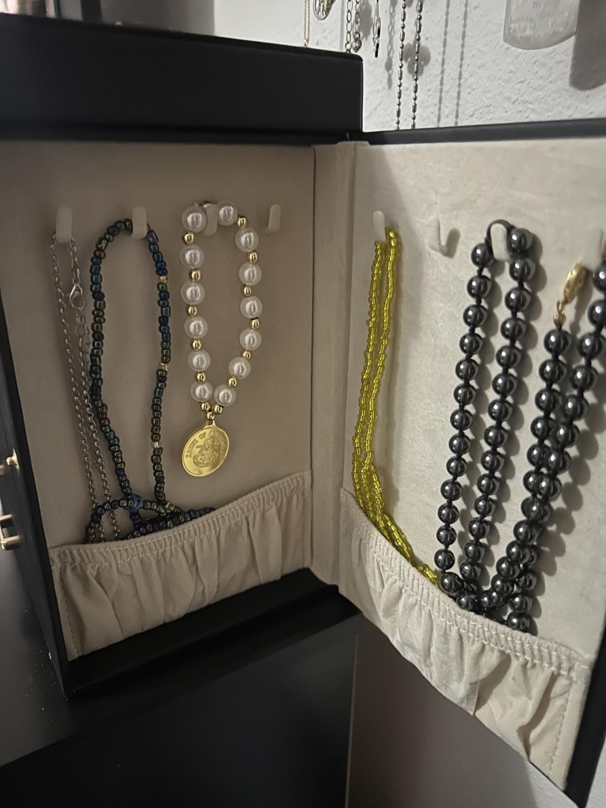 AKOZLIN Jewelry Box Organizer Functional Leather Jewelry Storage Case for Women Girls Ring Necklace Earring Bracelet Holder Organizer with Mirror Black customer photo 1