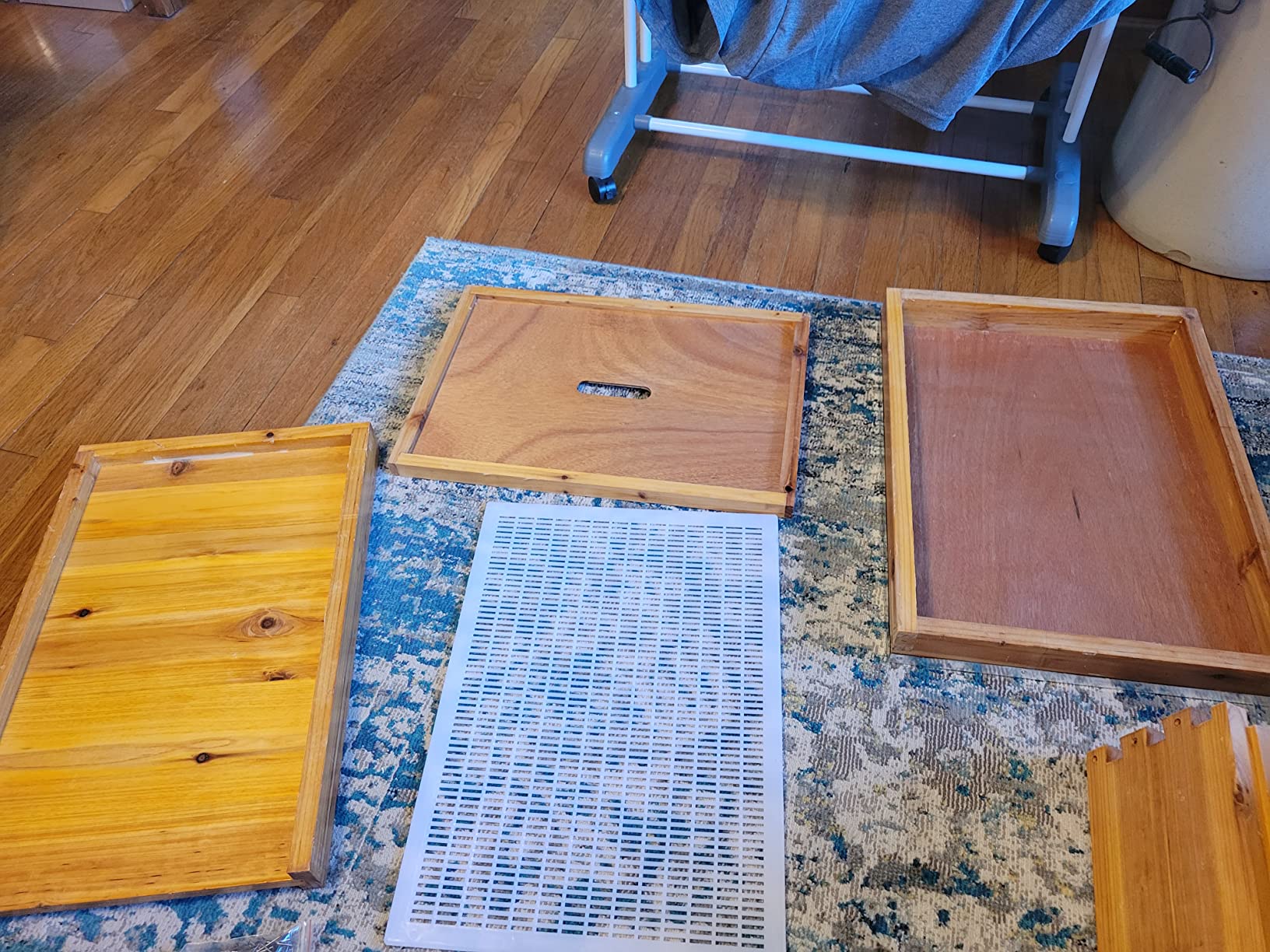 MayBee 8-Frame Langstroth Beehive Dipped in 100% Beeswax, Complete Bee Hives and Supplies Starter Kit Includes 2 Deep Hive Bee Box and 2 Bee Hive Super with Beehive Frames and Foundation customer photo 2