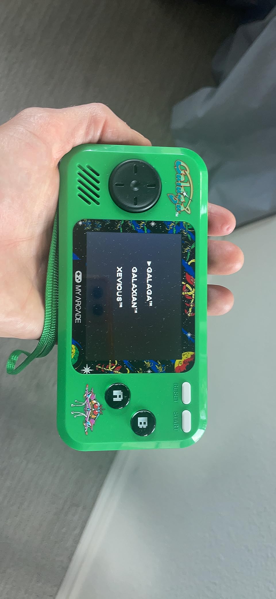 My Arcade Tetris Gamer V: Tetris Game preloaded with 200 Bonus Games, Arcade Classics, 2.5 Inch Screen customer photo 2