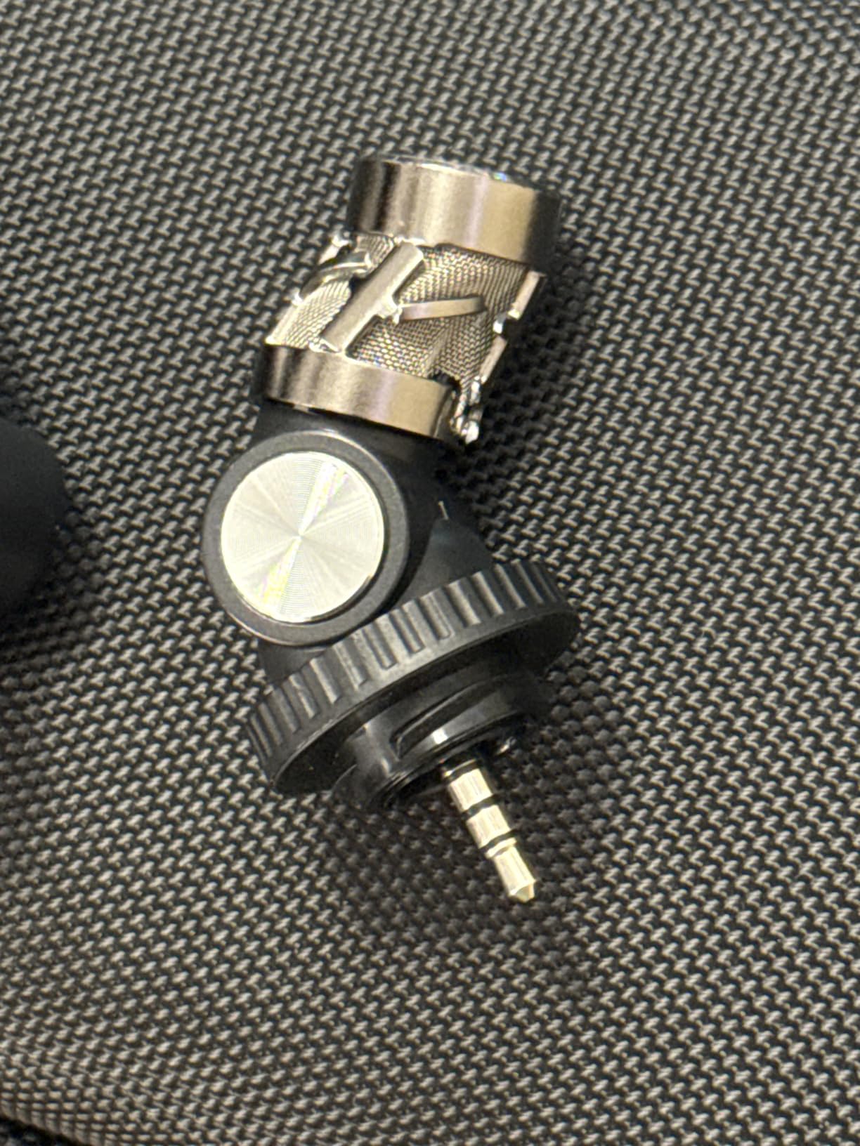 TASCAM Portacapture X6 32-bit Float Portable Audio Recorder, Field Recorder for Video, Music, Podcast, Voice, Podcasting customer photo 2