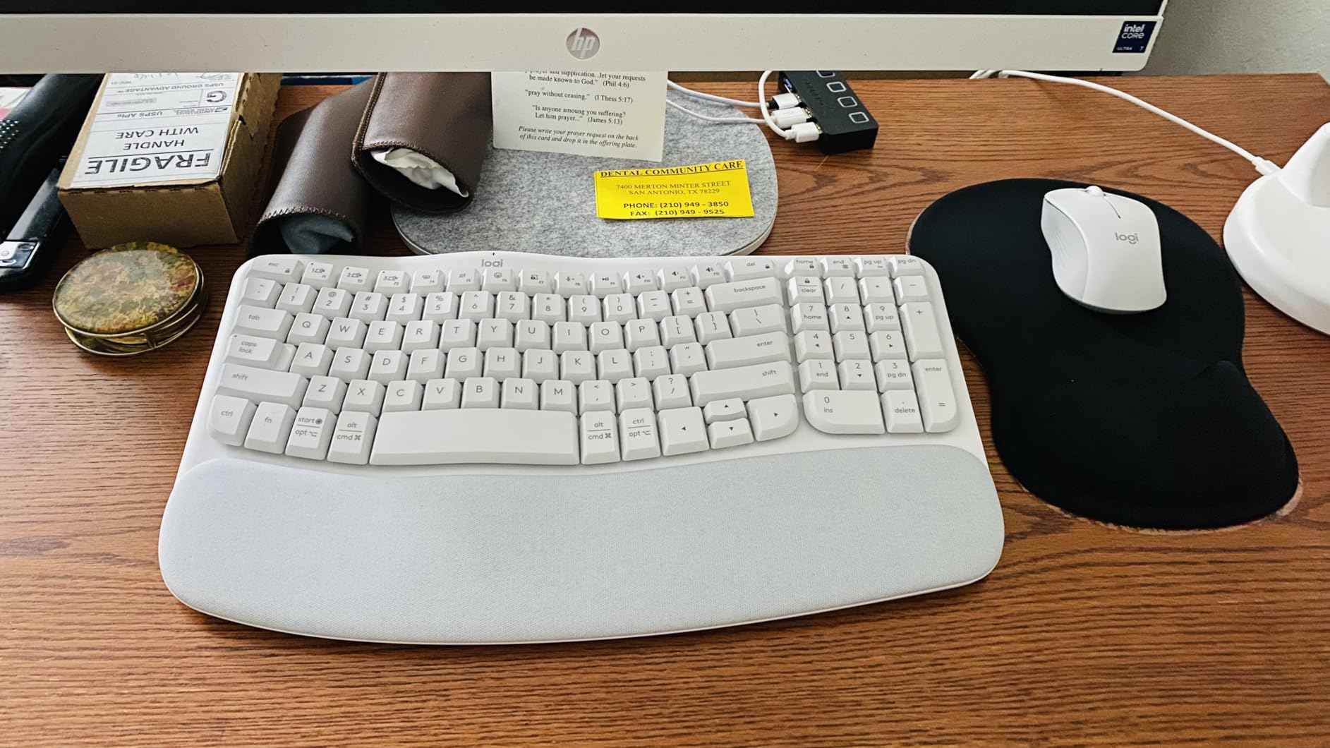 Logitech Wave Keys MK670 Combo, Wireless Ergonomic Keyboard with Signature M550 L Wireless Mouse, Comfortable Natural Typing, Bluetooth, Logi Bolt, for Multi-OS, Windows/Mac - Graphite customer photo 2