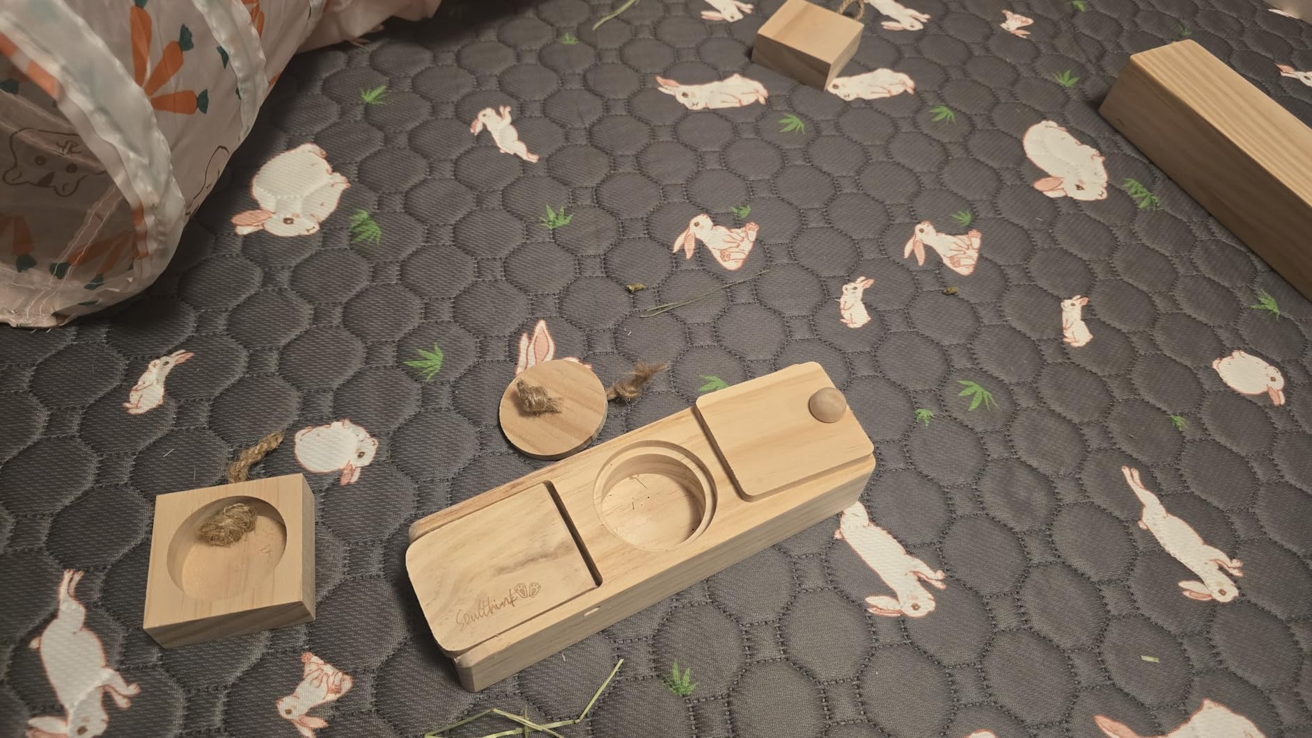 SoulThink® Interactive Wooden Pet Rabbit Toys - Sniff n' Snack Bunny Chew Toys for Rabbit Treats, Suited as Guinea Pig, Hamster for Boredom, Bunny Toys for Rabbits Keep Busy (2 Sets) customer photo 1