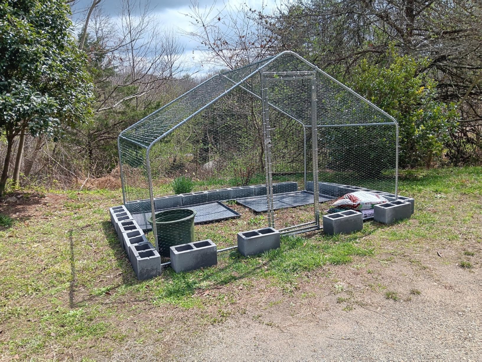 Chicken Coop 9.8x6.5x6.5ft Large Metal Chicken Run for 6/10 Chickens Poultry Cage with Waterproof Cover for Duck Walk-in Chicken Pen for Yard customer photo 2