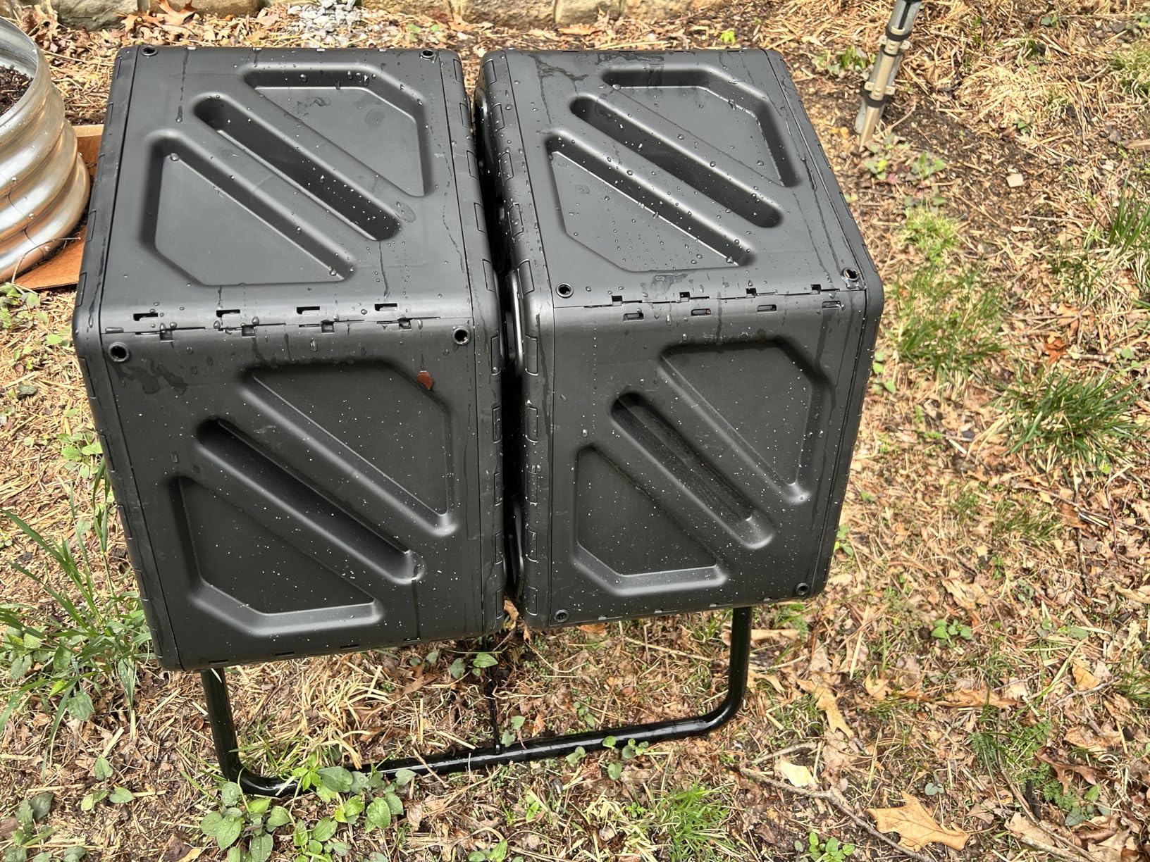 Nouva Outdoor Composting Bin, 18.5 Gallon Single Chamber Small Tumbling Composter,Steel Frame Heavy Duty Barrel for Kitchen Garden Yard customer photo 2