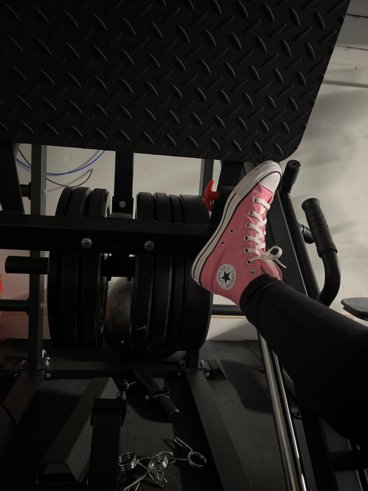 GMWD Leg Press Hack Squat Machine Combo, Leg Exercise Machine with Linear Bearing, 45-Degree Lower Body Special with Weight Storage for Quads, Hamstring, Glutes, Calves, Home Gym Leg Day Equipment customer photo 2