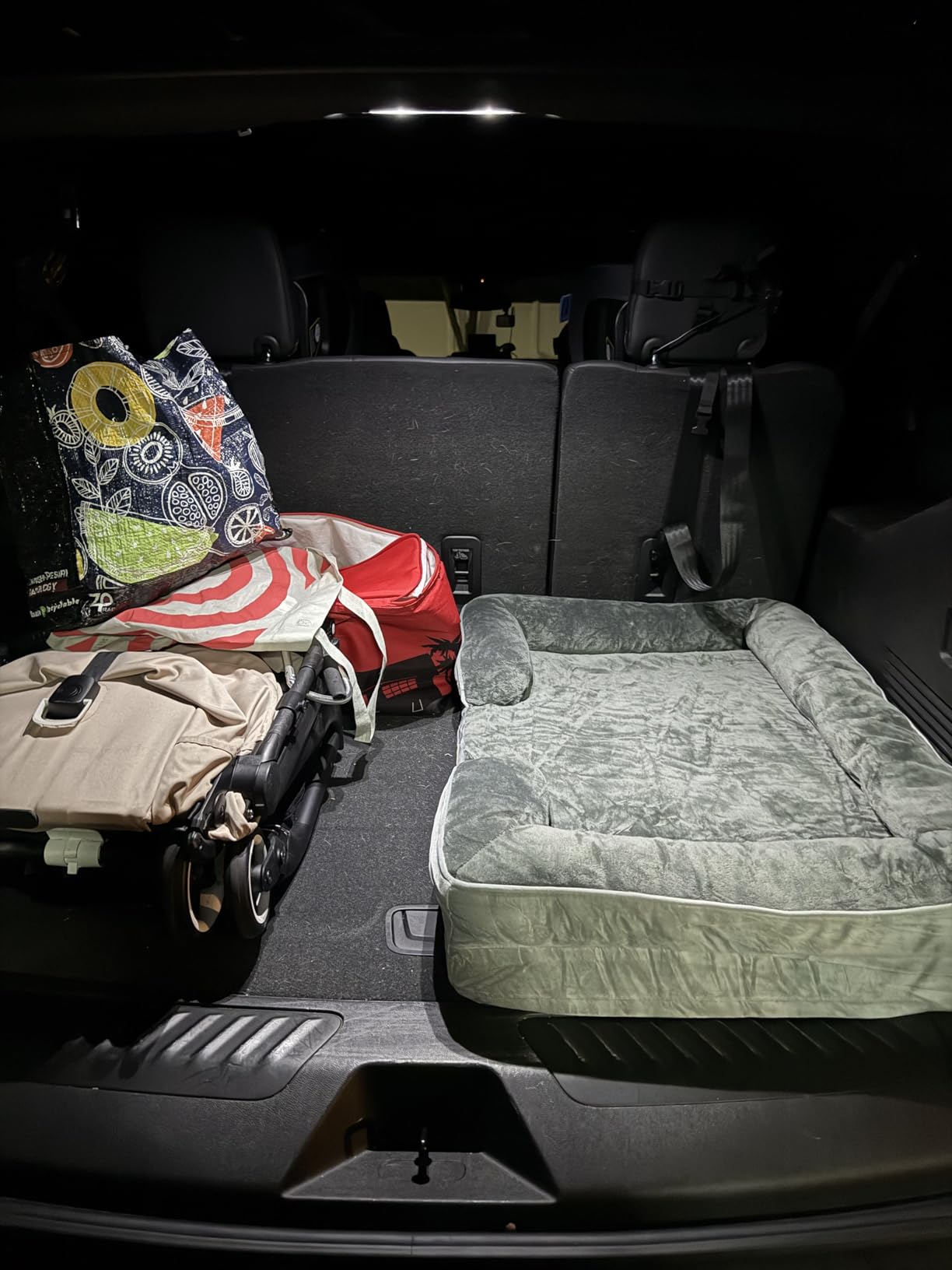 Bedsure L Plus Orthopedic Dog Bed for Large Dogs - Washable Dog Cat Bed Waterproof, L Plus Big Comfort Dogs Couch Sofa with Washable Removable Cover, Pet Bed with Nonskid Bottom, Grey, 38 inch customer photo 1