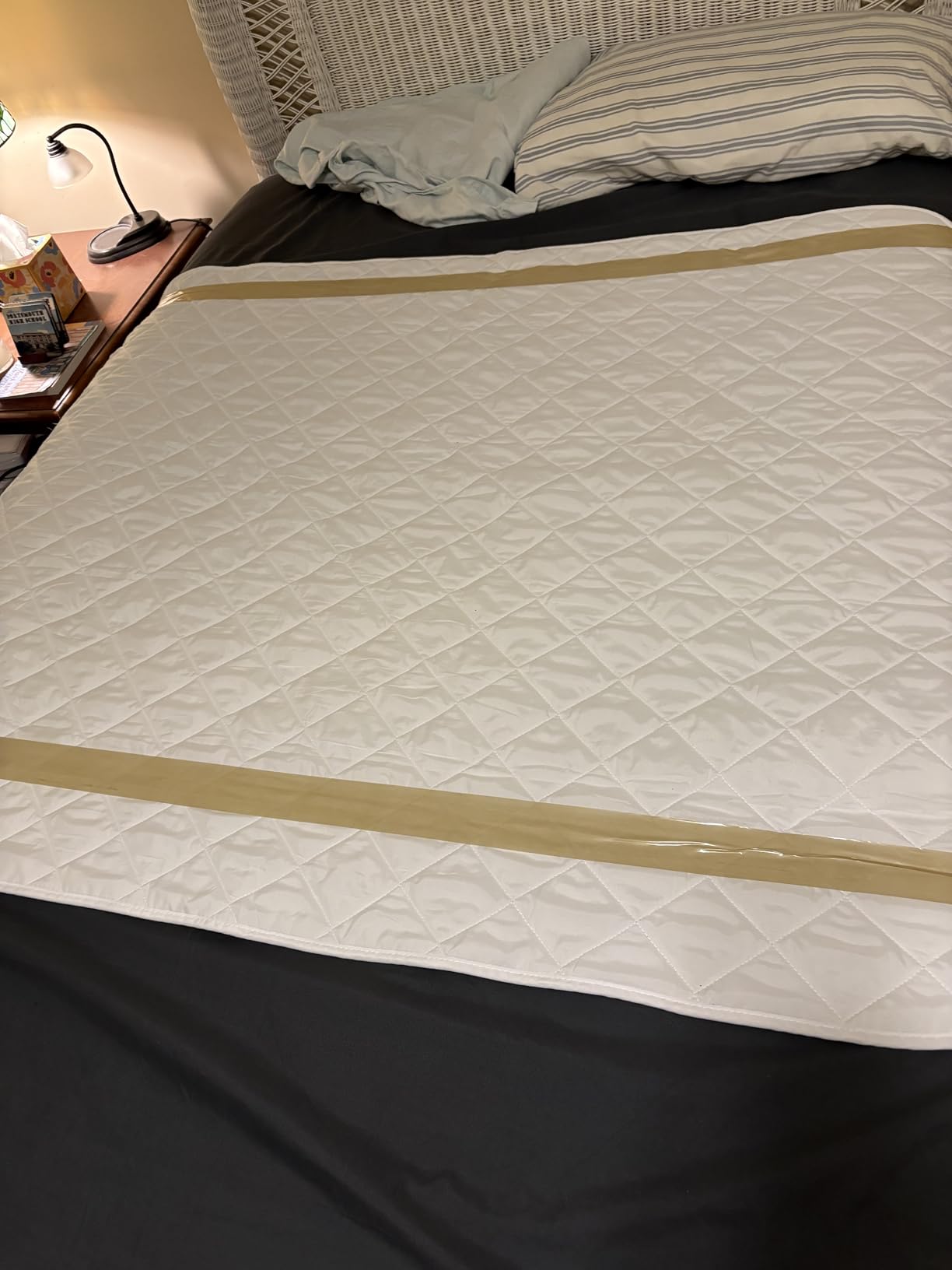 KANECH Bed Pads Washable Waterproof, 44