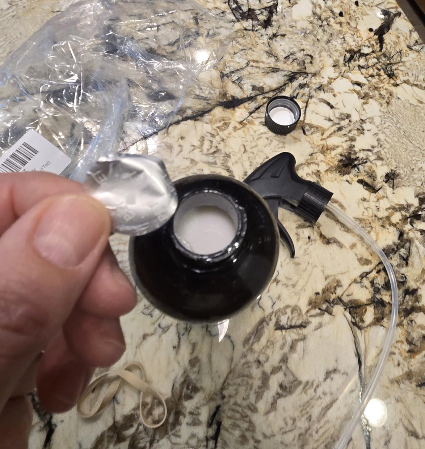 CARPRO Reload 2.0 Spray Sealant, Silica + Siloxane Ceramic Spray for Ceramic Coating, Super Hydrophobic, Self-Cleaning: Improved Gloss, Slickness, Water Spot & Chemical Resistance - 500mL (17oz) customer photo 2