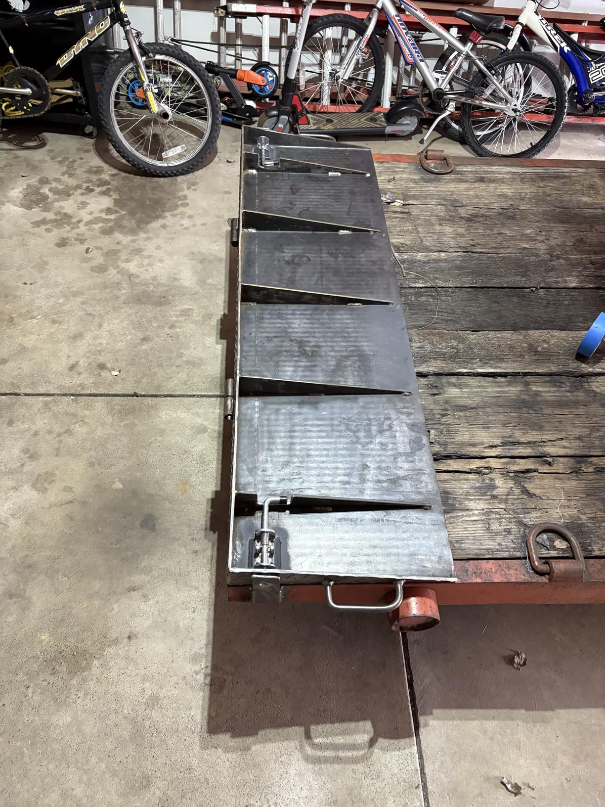 YESWELDER Gas Gasless 160A Multiprocess MIG Welder, Flux Core/MIG/Lift TIG/Stick ARC Welder 4 in 1 Welding Machine, Synergic Control 110V/220V Dual Voltage customer photo 1