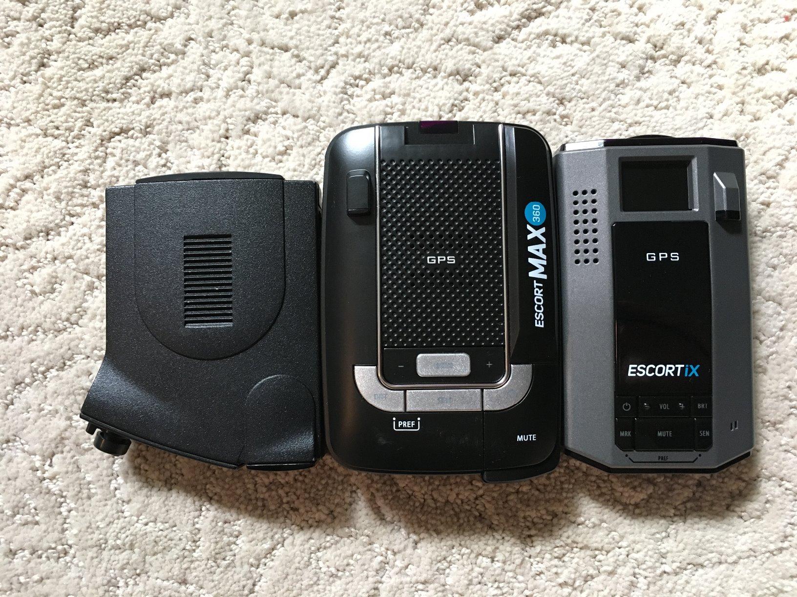 Escort MAX 360 MKII Radar and Laser Detector Bluetooth Enabled, 360° Directional Arrows, Exceptional Range, Shared Alerts, Apple CarPlay and Android Auto Compatible, Black customer photo 1