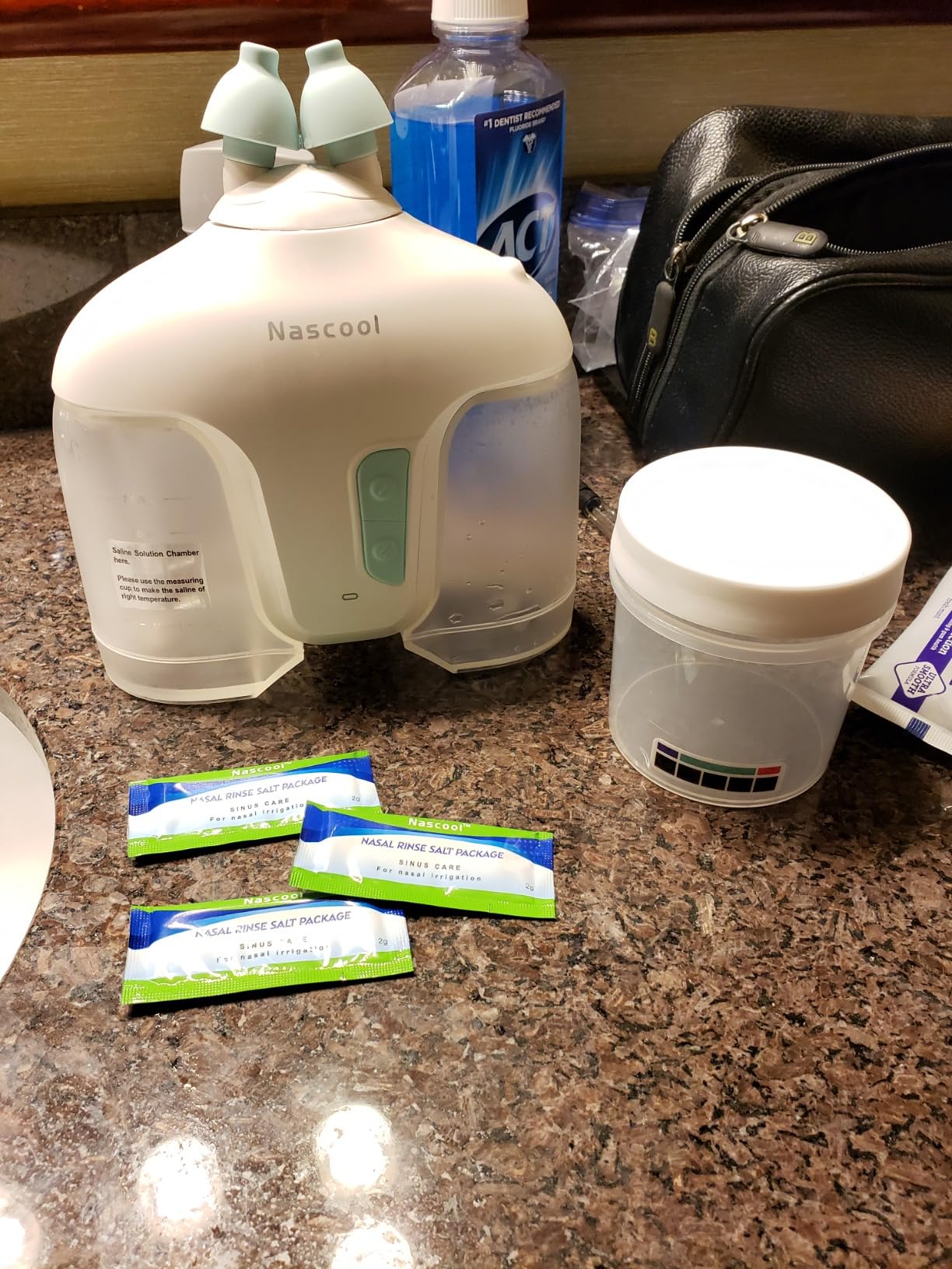 Electric Nasal Irrigation System with 50 Salt Packets, 2 Modes Nose Cleaner with SelfCleaning & Auto Waste Collection Function for Sinus Relief Runny Nose, Nasal Congestion, Itching Nose customer photo 1