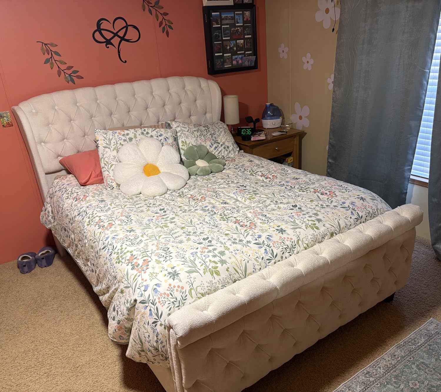 AMERLIFE King Size Platform Bed Frame, Velvet Upholstered Sleigh Bed with Scroll Wingback Headboard & Footboard/Button Tufted/No Box Spring Required/Easy Assembly/Black customer photo 2