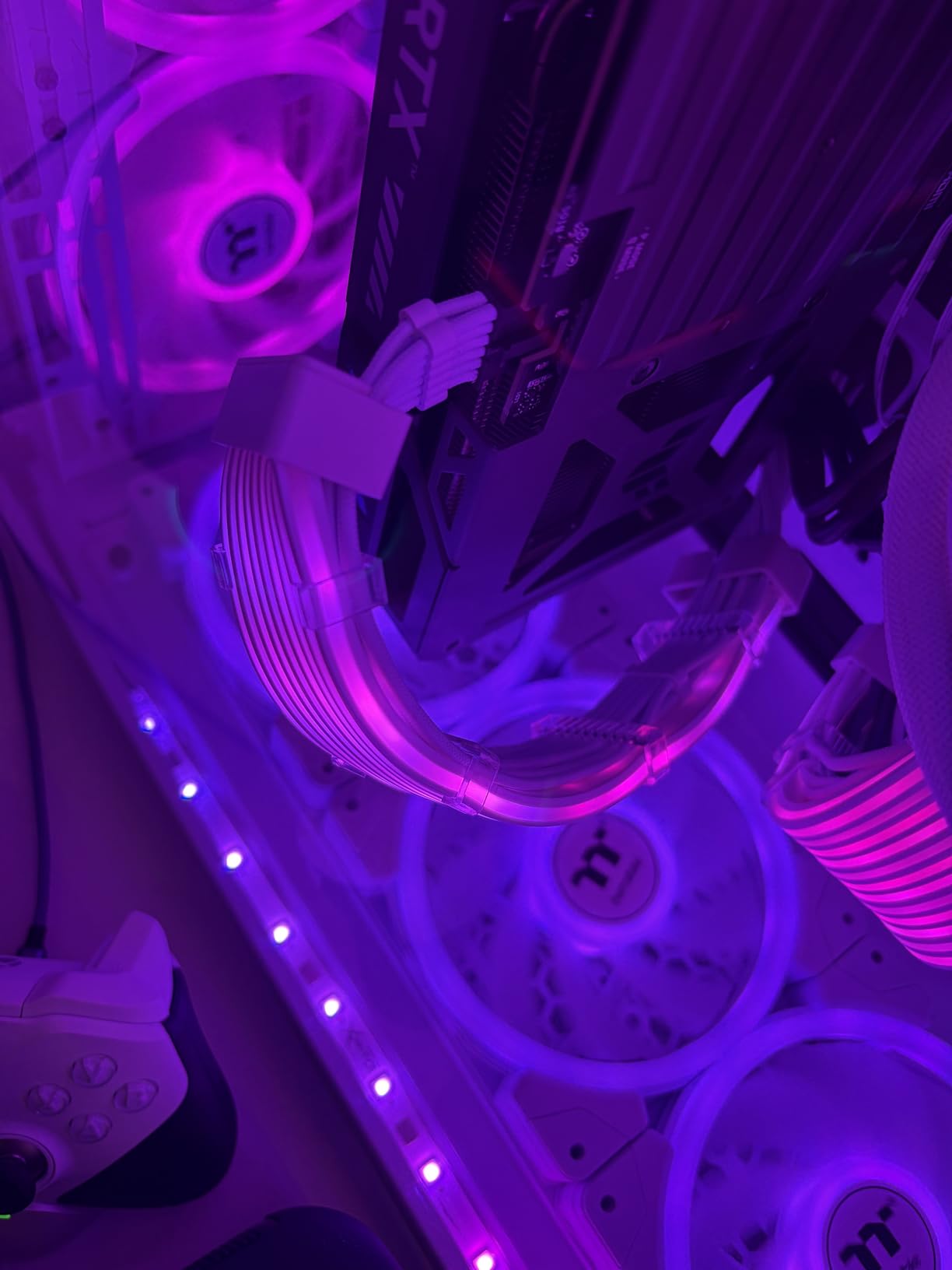 EZDIY-FAB 16AWG PCI-e 5.0 12VHPWR PSU Sleeved Cable, 600W 12+4 Pin Male to 12+4 Pin Male Cable for RTX 3090Ti/4070Ti/4080/4090, 60cm/23.62in-Black customer photo 1