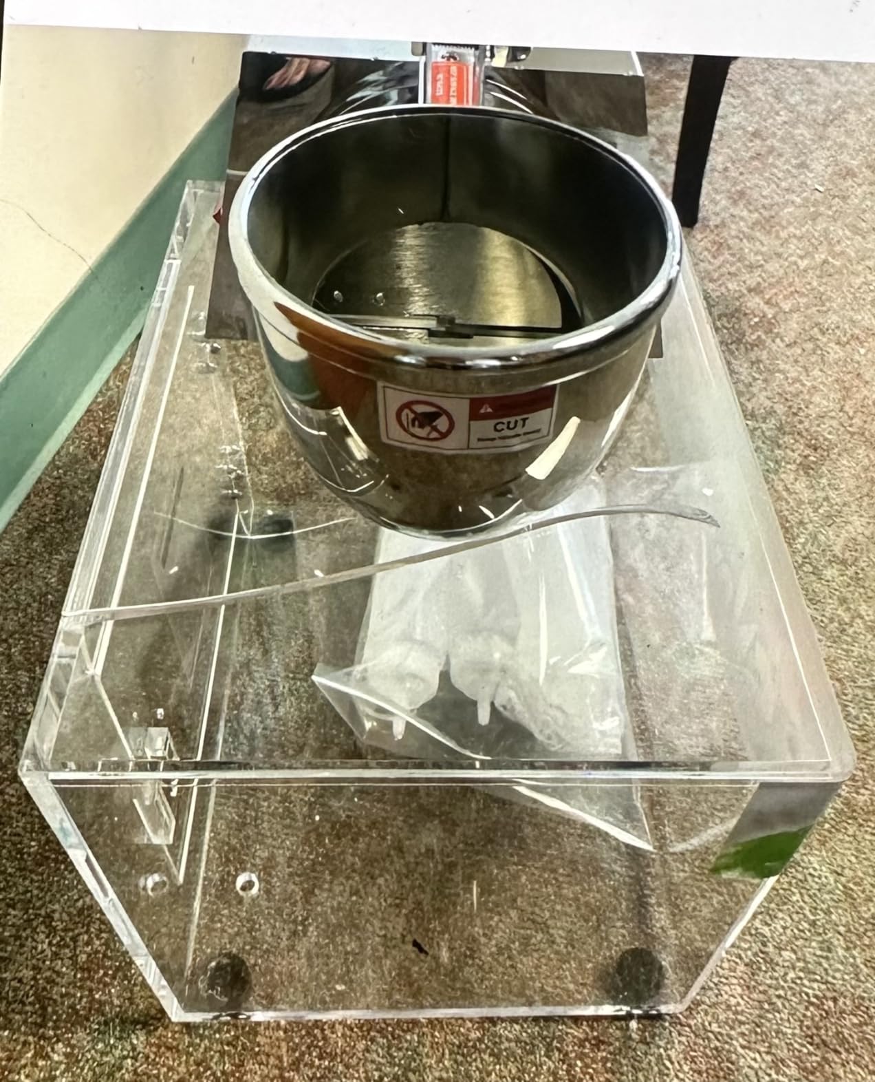 VNN 48L Snow Cone Machine, 500LB/H Commercial Shaved Ice Machine, 300W Electric Ice Shaver Machine, Suitable for Party Activities, Family Gatherings, Events customer photo 2