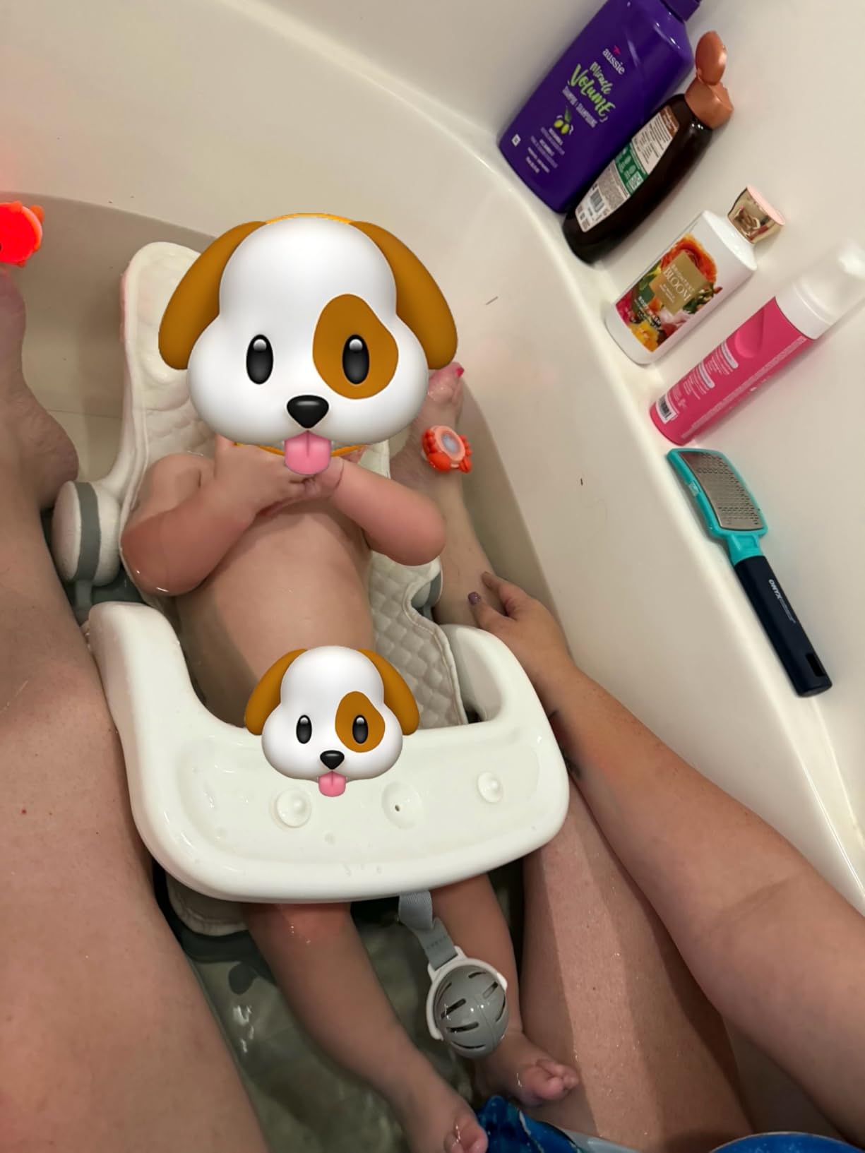 BabyBond Baby Bath Seat with Sitting & Lying 2 Modes, 3-Speed Adjustment, Powerful Suction Cups, Infant Bathtub Chair with Soft and Comfortable Towel, Folding and Hanging customer photo 2