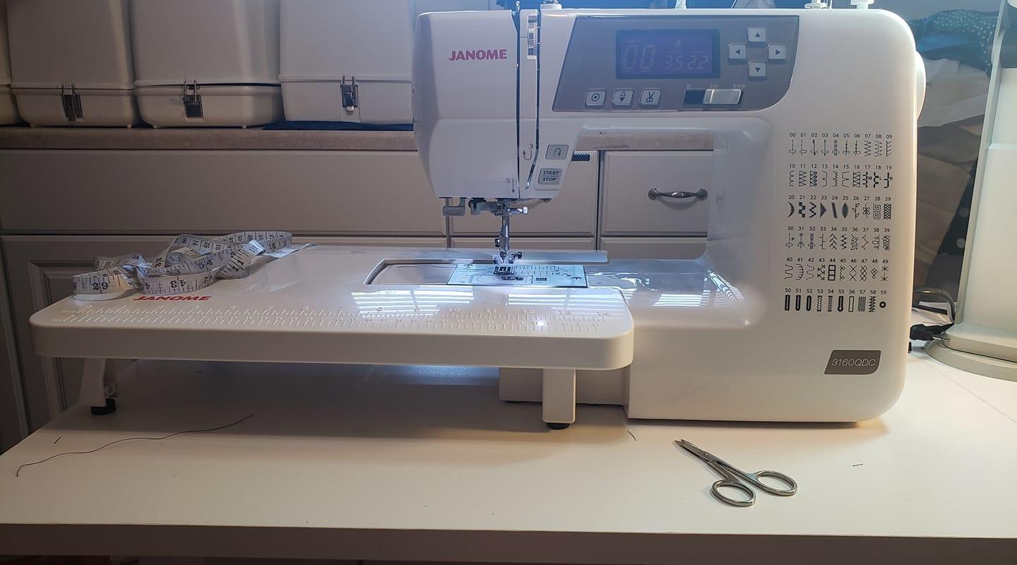 Janome 3160QDC-G Sewing and Quilting Machine with Bonus Quilt Kit! customer photo 1
