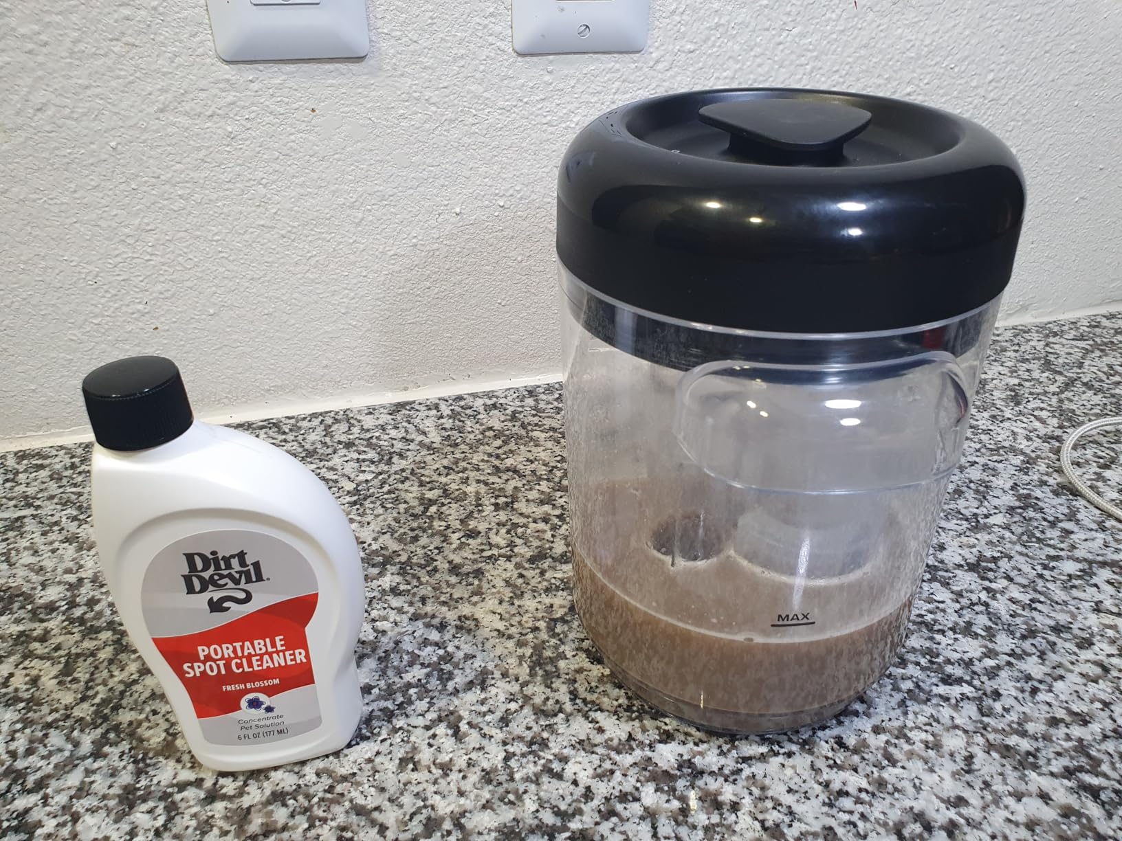 Dirt Devil Portable Spot Cleaner Machine for Carpet and Upholstery, Powerful Suction Spot Cleaning Machine with Versatile Tools, Pair with Dirt Devil Portable Spot Cleaner Solution customer photo 1