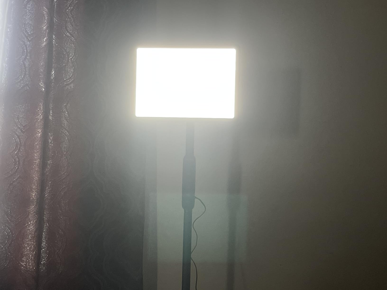 LASTAR Light Therapy Lamp, 12000LUX Therapy Light UV-Free & Full Spectrum Sun Lamp, Remote Control/4 Color Temperature/5 Brightness/4 Timer/3 Height Floor Sunlight Therapy Lamp customer photo 2