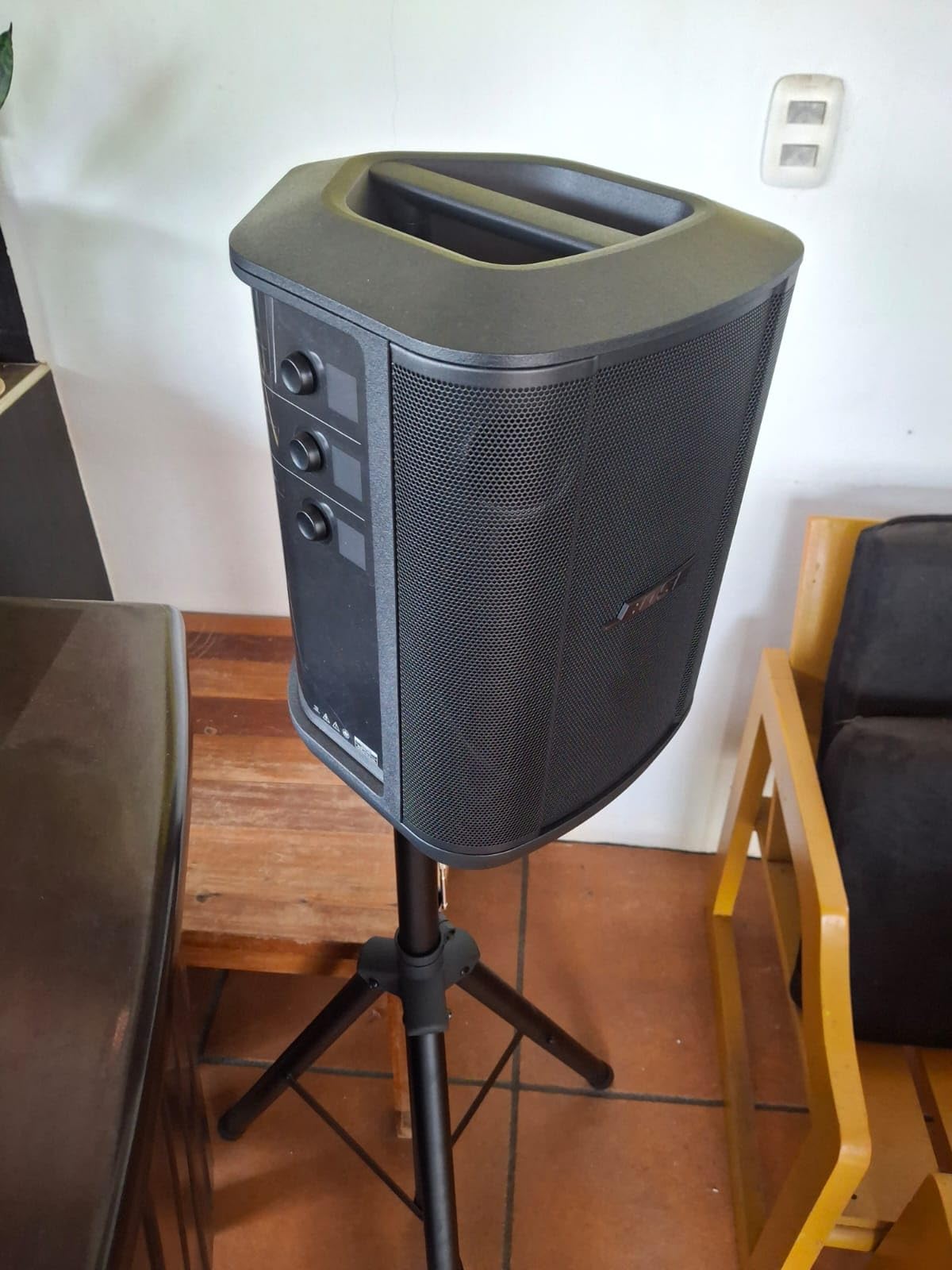 Bose S1 Pro+ All-in-One PA Speaker - Powered, Wireless PA System, Multiple Positioning Options, Ergonomic Carry Handle, Up to 11 Hours of Playtime, Black customer photo 2